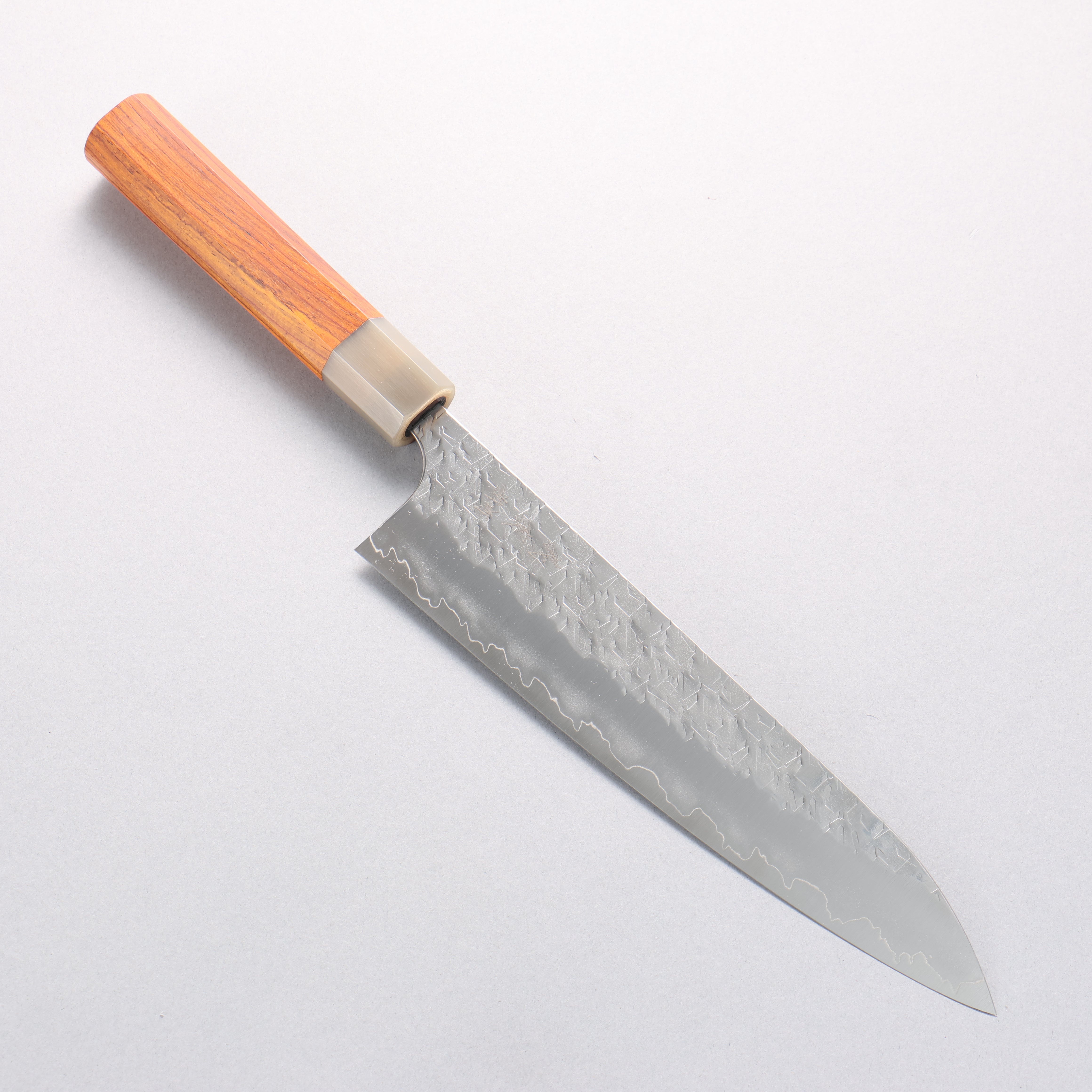 Yoshimi Kato Hyo SG2 Hammered Gyuto 210mm Cocobolo & White Water Buffalo Horn Handle - Seisuke Knife