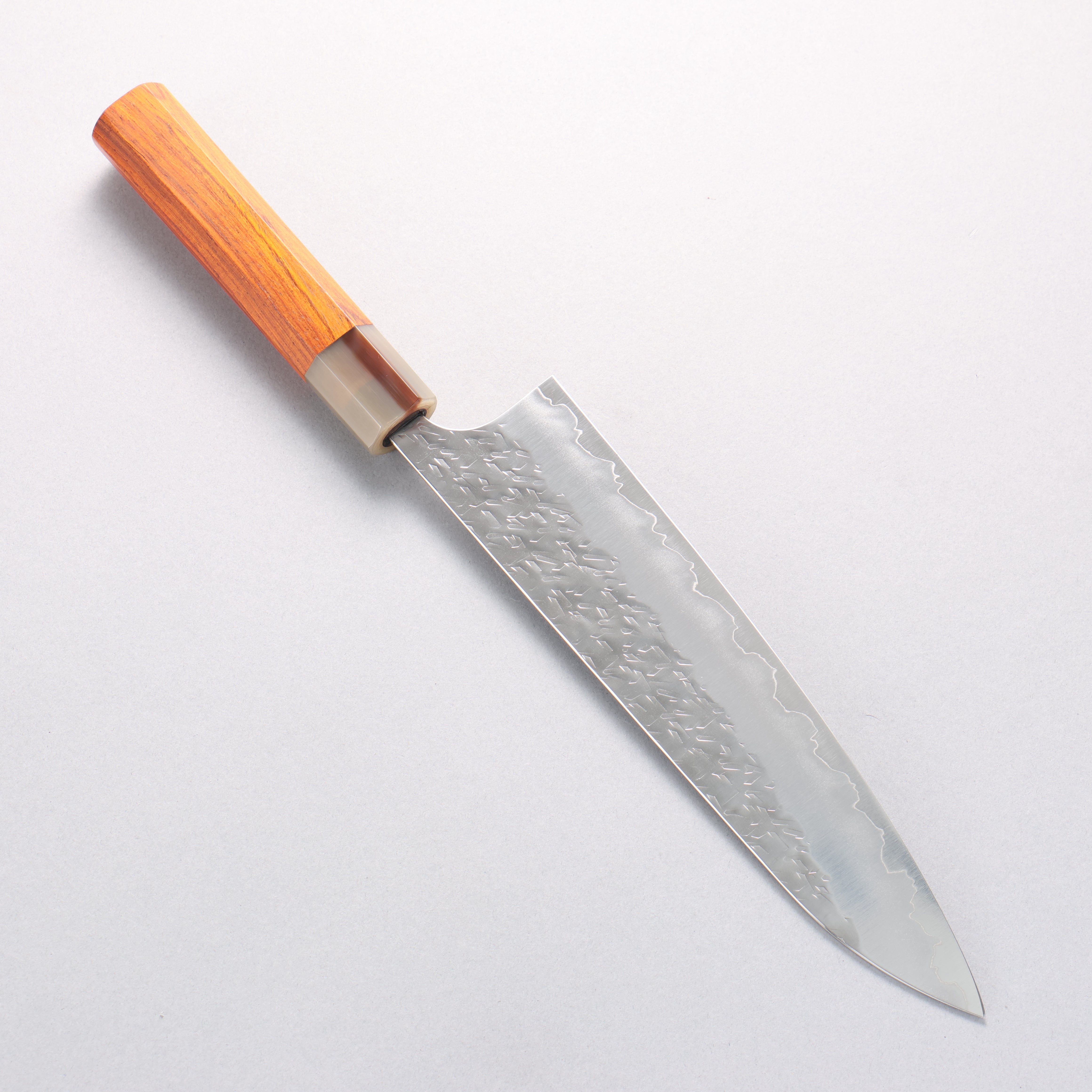 Yoshimi Kato Hyo SG2 Hammered Gyuto 210mm Cocobolo & White Water Buffalo Horn Handle - Seisuke Knife