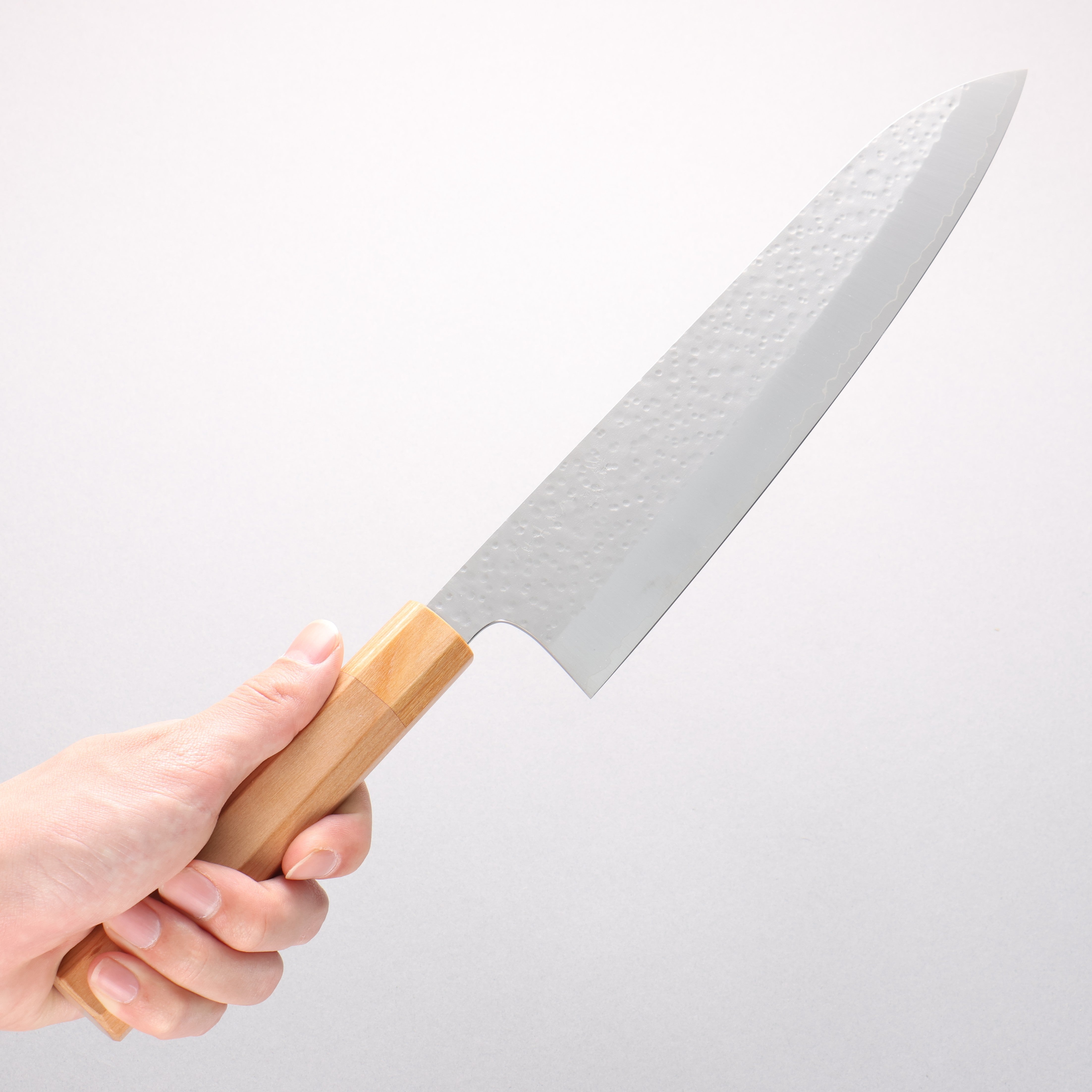 Makoto Kurosaki SG2 Hammered(Maru) Gyuto 240mm Cherry Wood Handle - Seisuke Knife