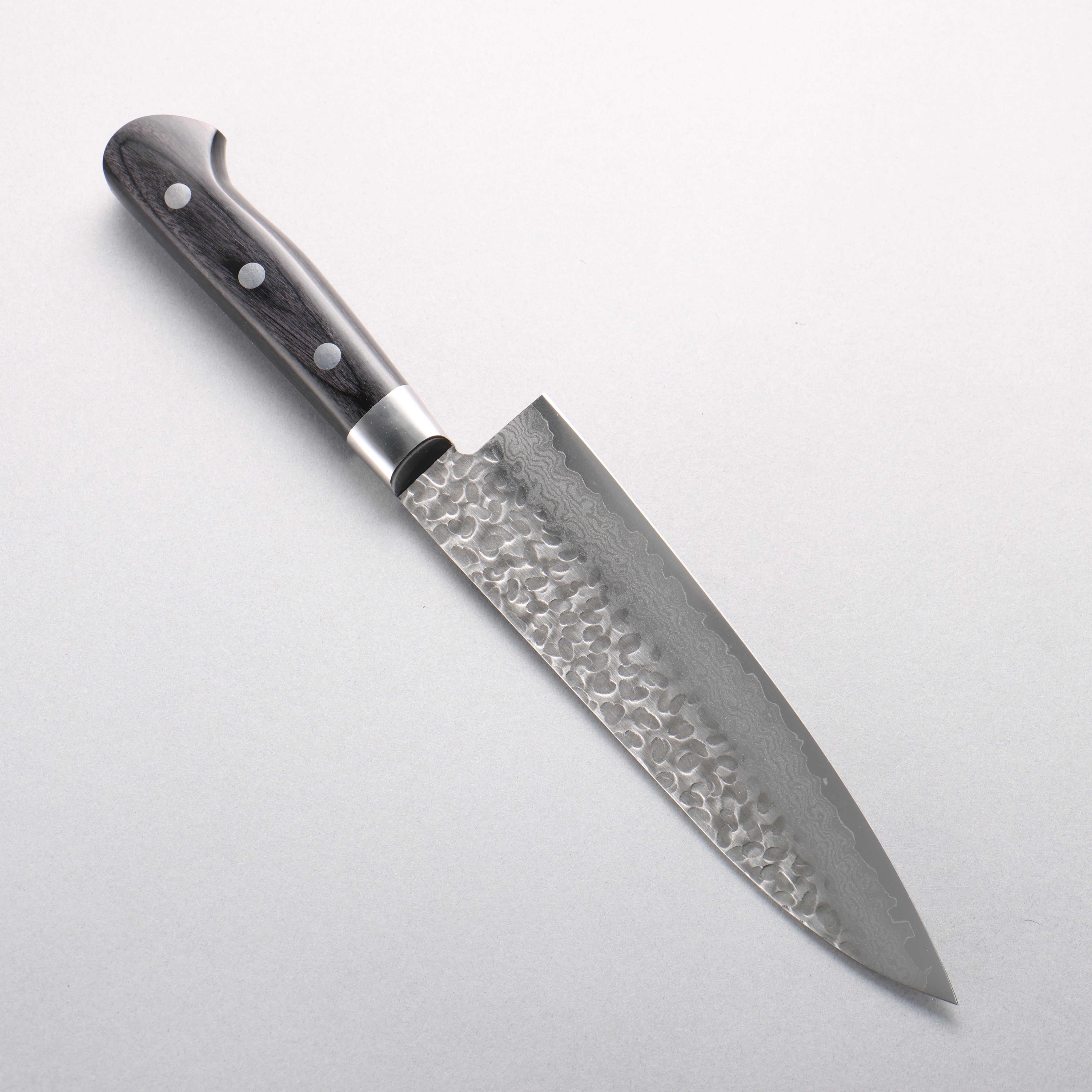 Sakai Takayuki VG10 Hammered Damascus 17 Layer Gyuto 180mm Black Pakkawood Handle - Seisuke Knife