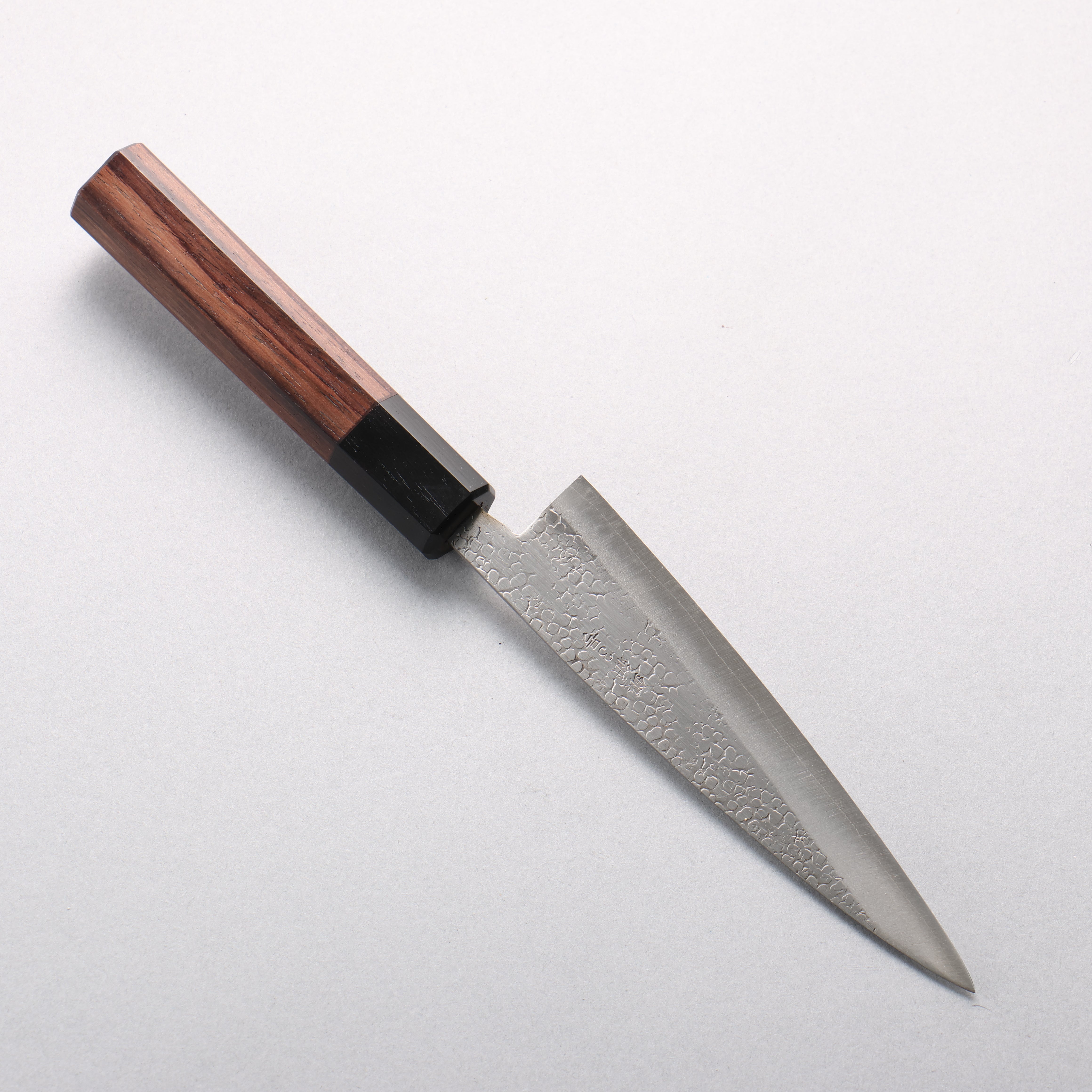 Seisuke Silver Steel No.3 Hammered(Maru) Petty-Utility 135mm Shitan & Black Pakkawood Handle - Seisuke Knife