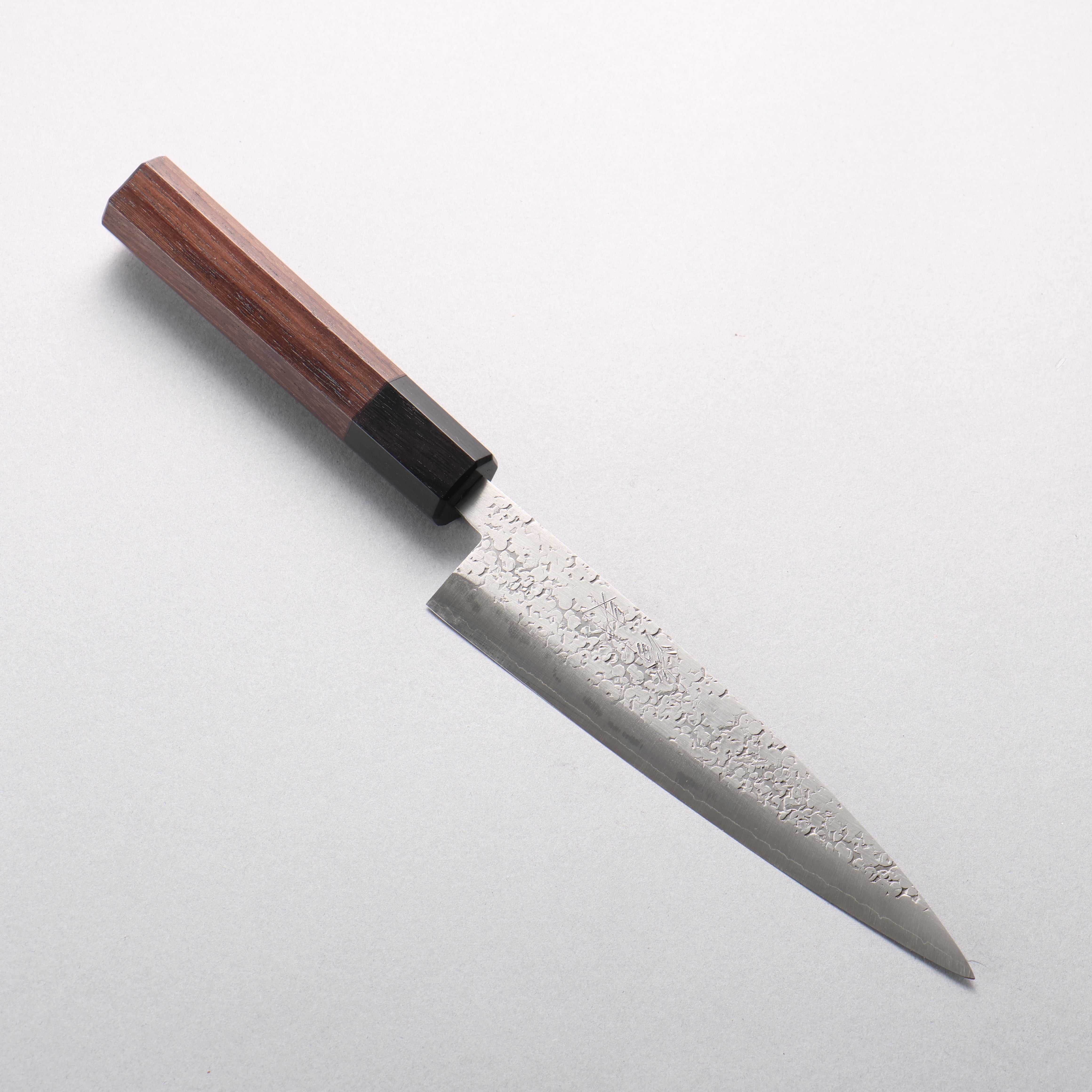 Seisuke Silver Steel No.3 Maru Hammered Petty-Utility 150mm Shitan & Black Pakkawood Handle - Seisuke Knife