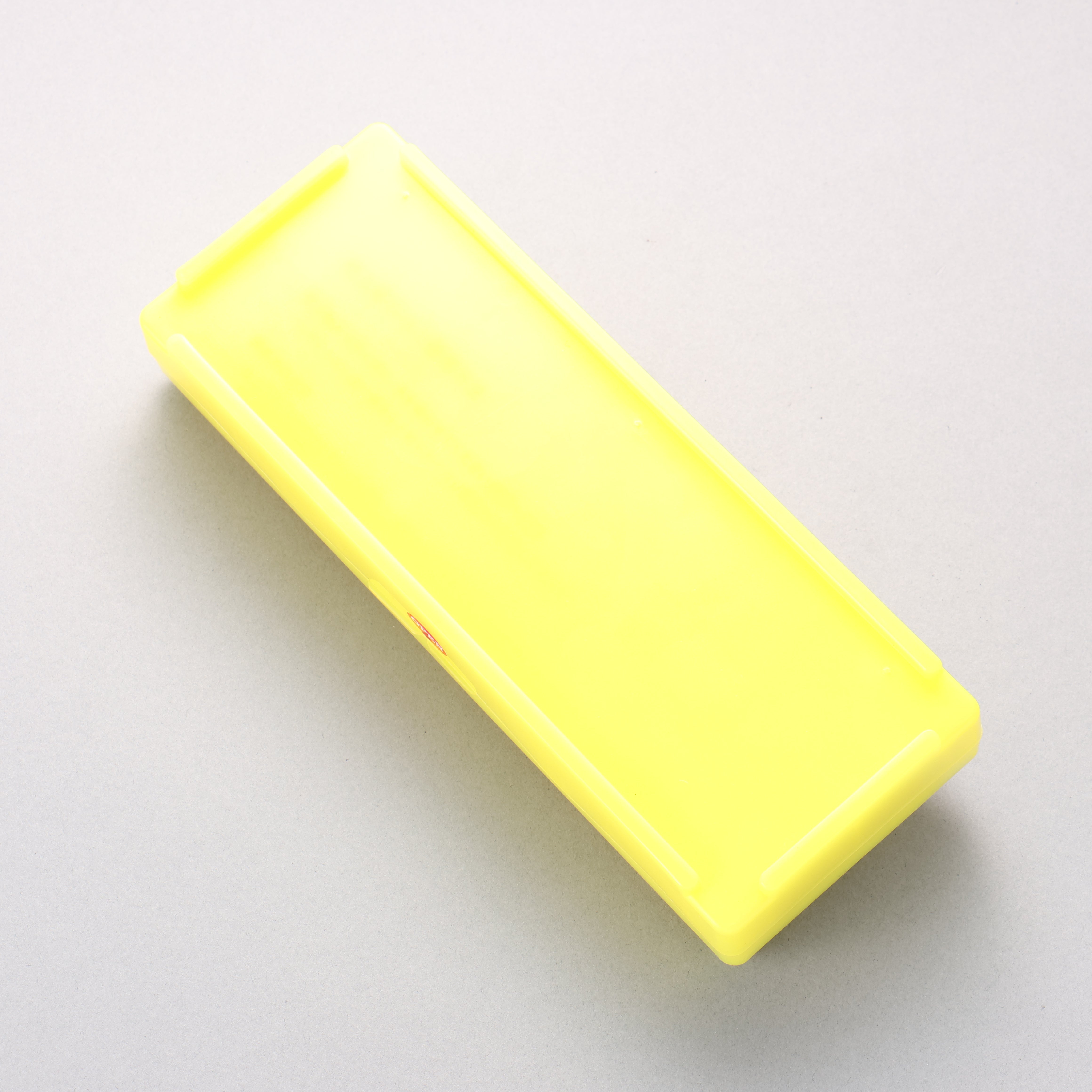 Shapton Kuromaku Series Fine Sharpening Stone Cream - #12000 - Seisuke Knife