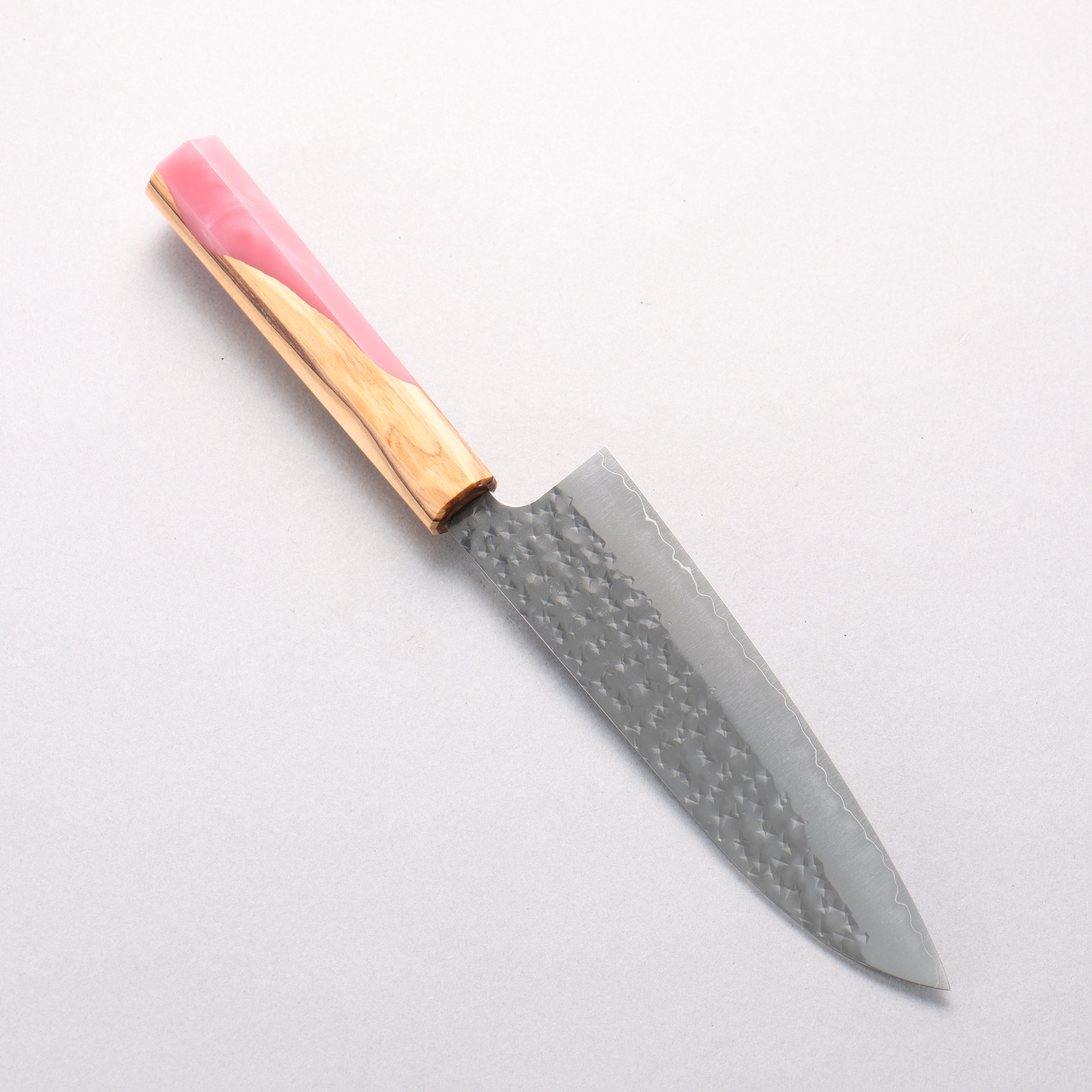 Yu Kurosaki Senko Ryu SG2 Hammered Small Santoku 150mm Olive Wood & Pink Resin Handle - Seisuke Knife