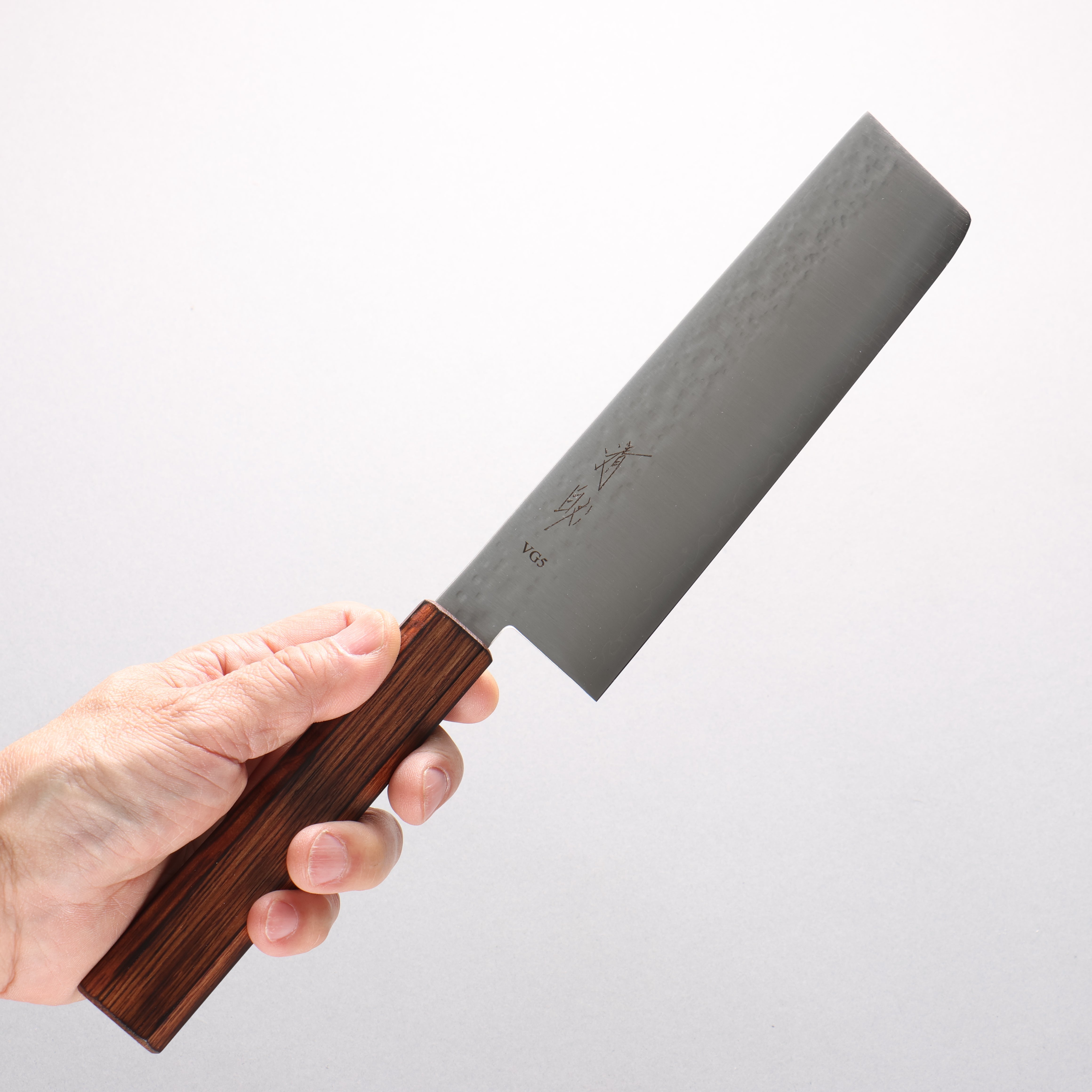Seisuke VG5 Maru Hammered Nakiri 175mm Lacquered Burnt Oak Handle - Seisuke Knife
