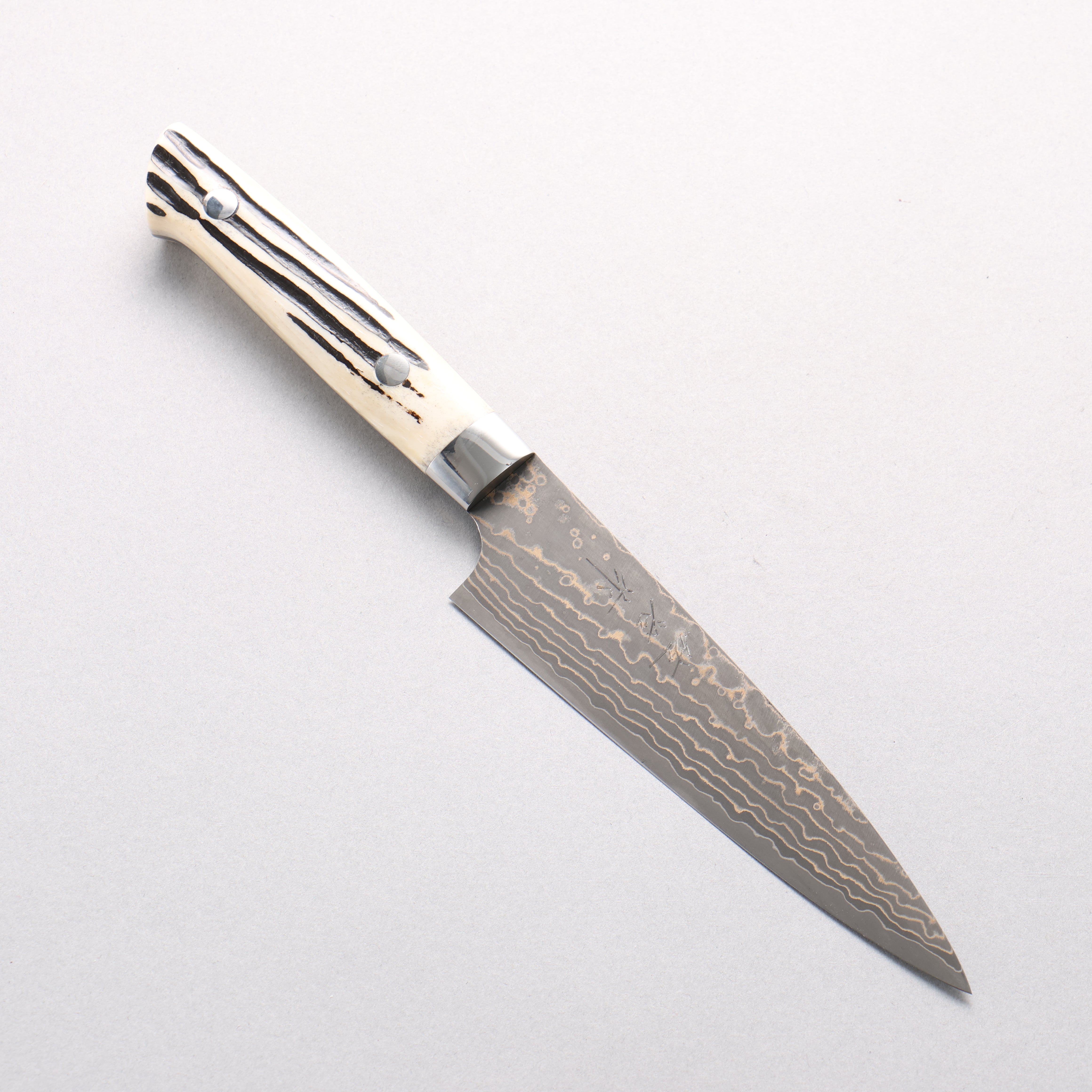 Takeshi Saji VG10w Damascus Gold Colored Petty-Utility 130mm White Deer Horn Handle - Seisuke Knife