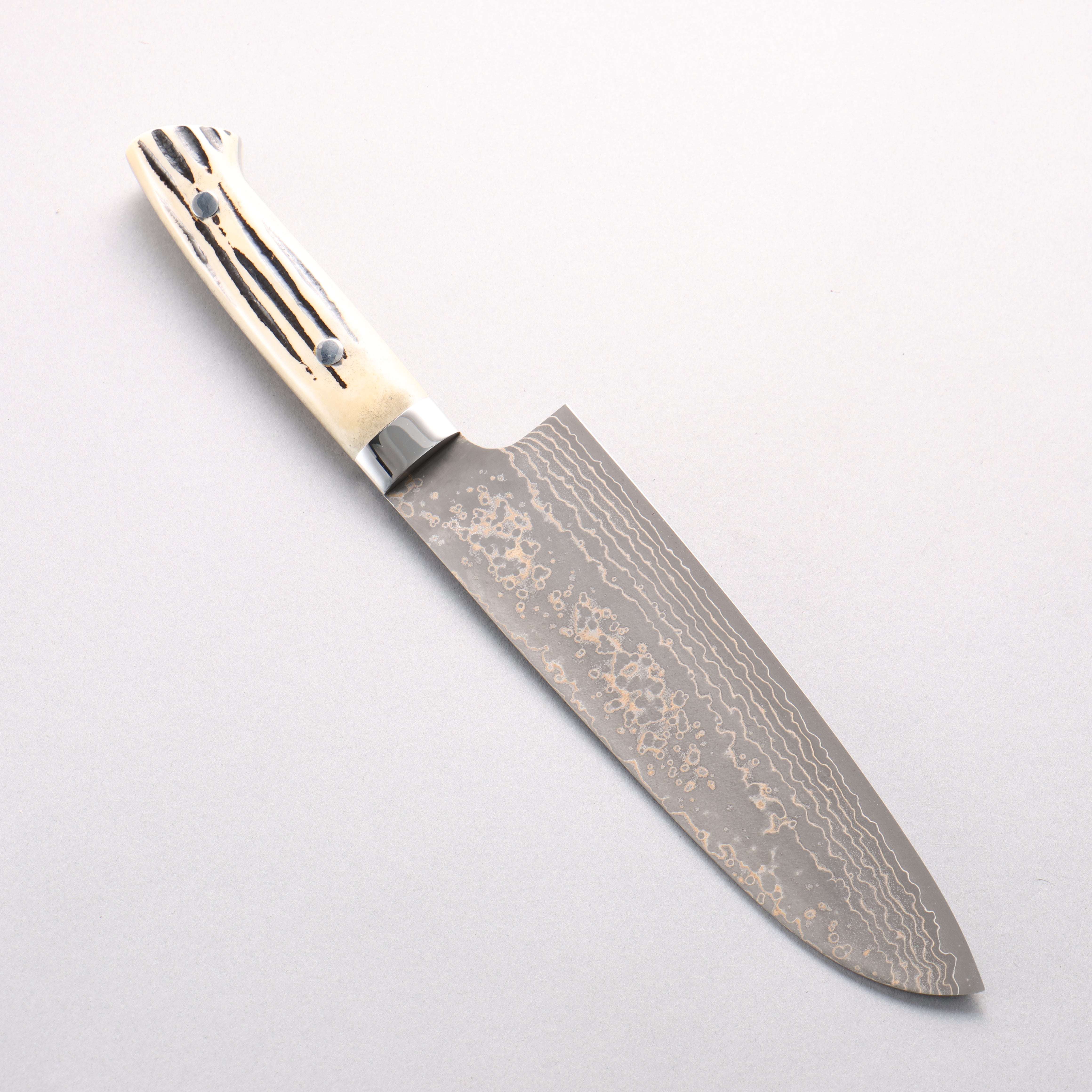 Takeshi Saji VG10w Damascus Gold Colored Santoku 180mm White Deer Horn Handle - Seisuke Knife