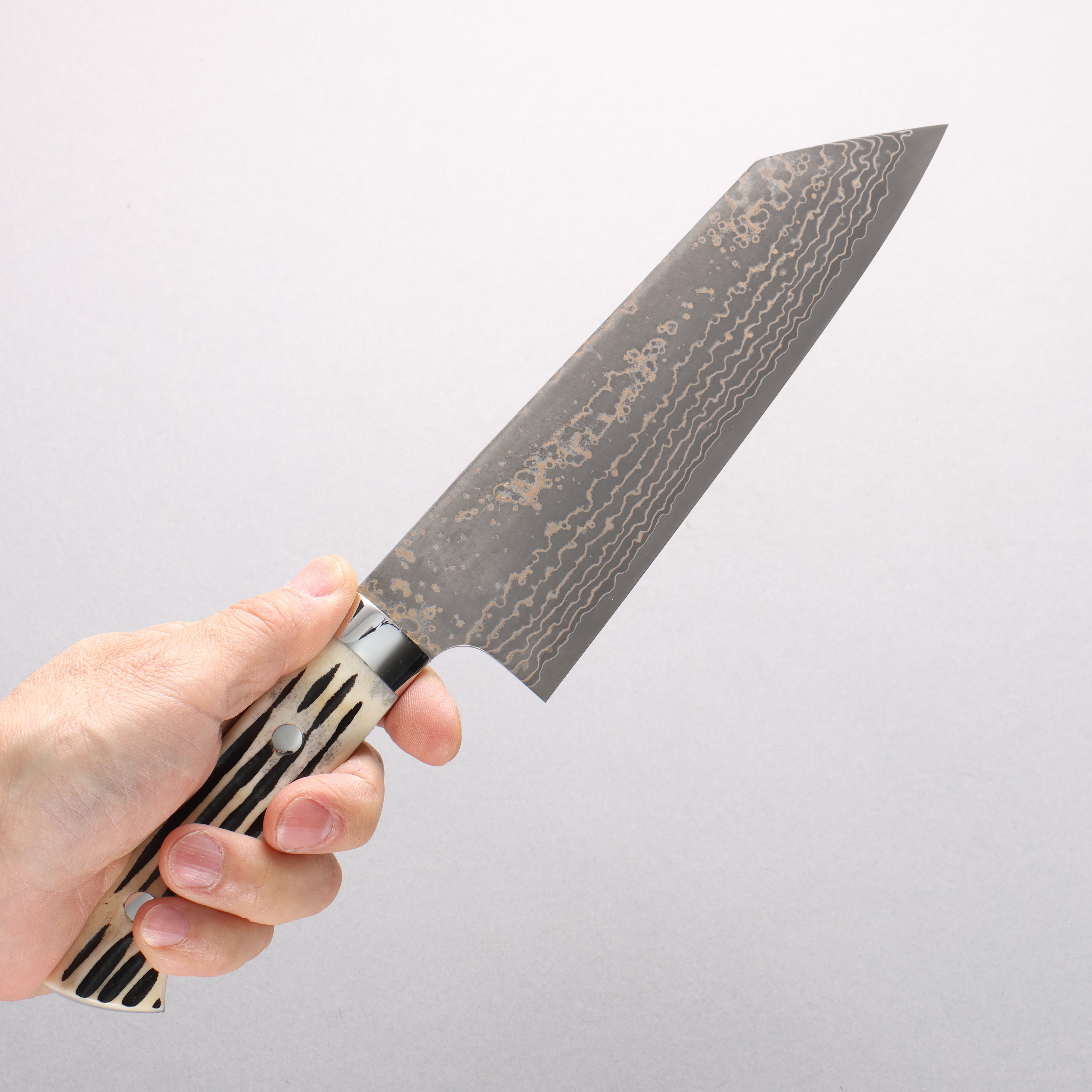 Takeshi Saji VG10w Damascus Gold Colored Bunka 180mm White Deer Horn Handle - Seisuke Knife