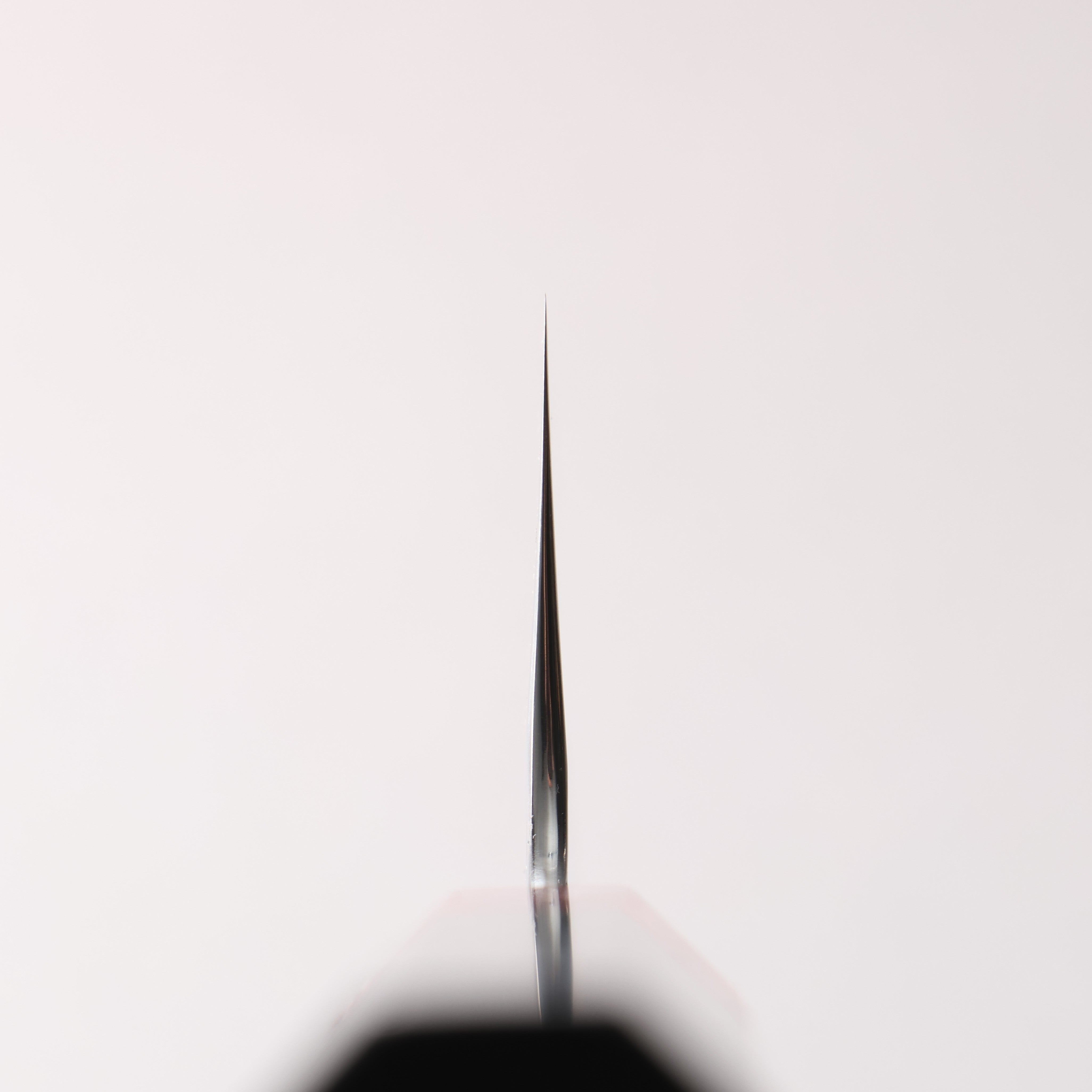 Yoshimi Kato Minamo SG2 Hammered Santoku 170mm Ebony Wood & Red Resin Handle - Seisuke Knife
