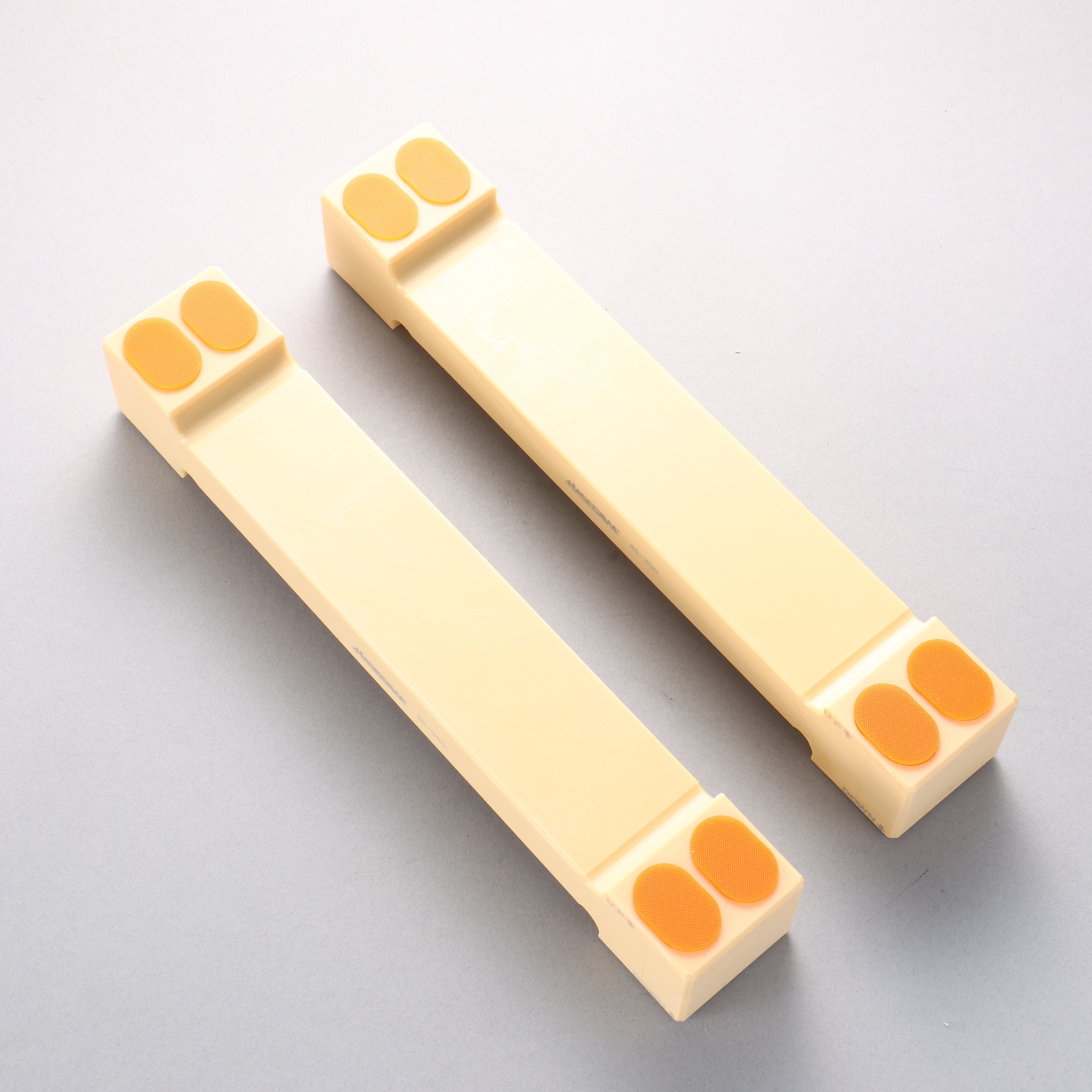 Hasegawa Cutting Board Lifters - Seisuke Knife