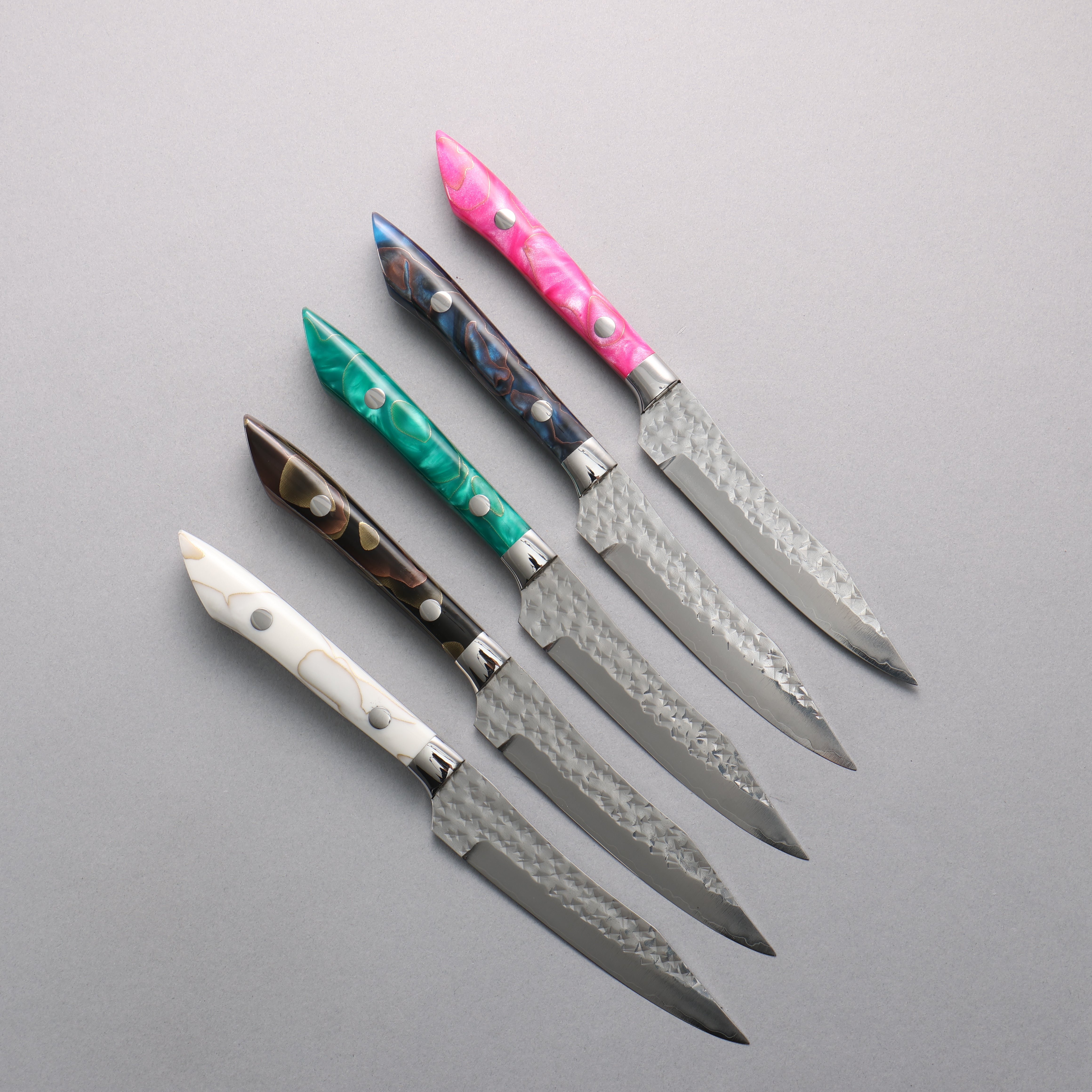 Yu Kurosaki Pink/Blue/Green/Black/White Set of 5 Steak 110mm Acrylic Handle - Seisuke Knife