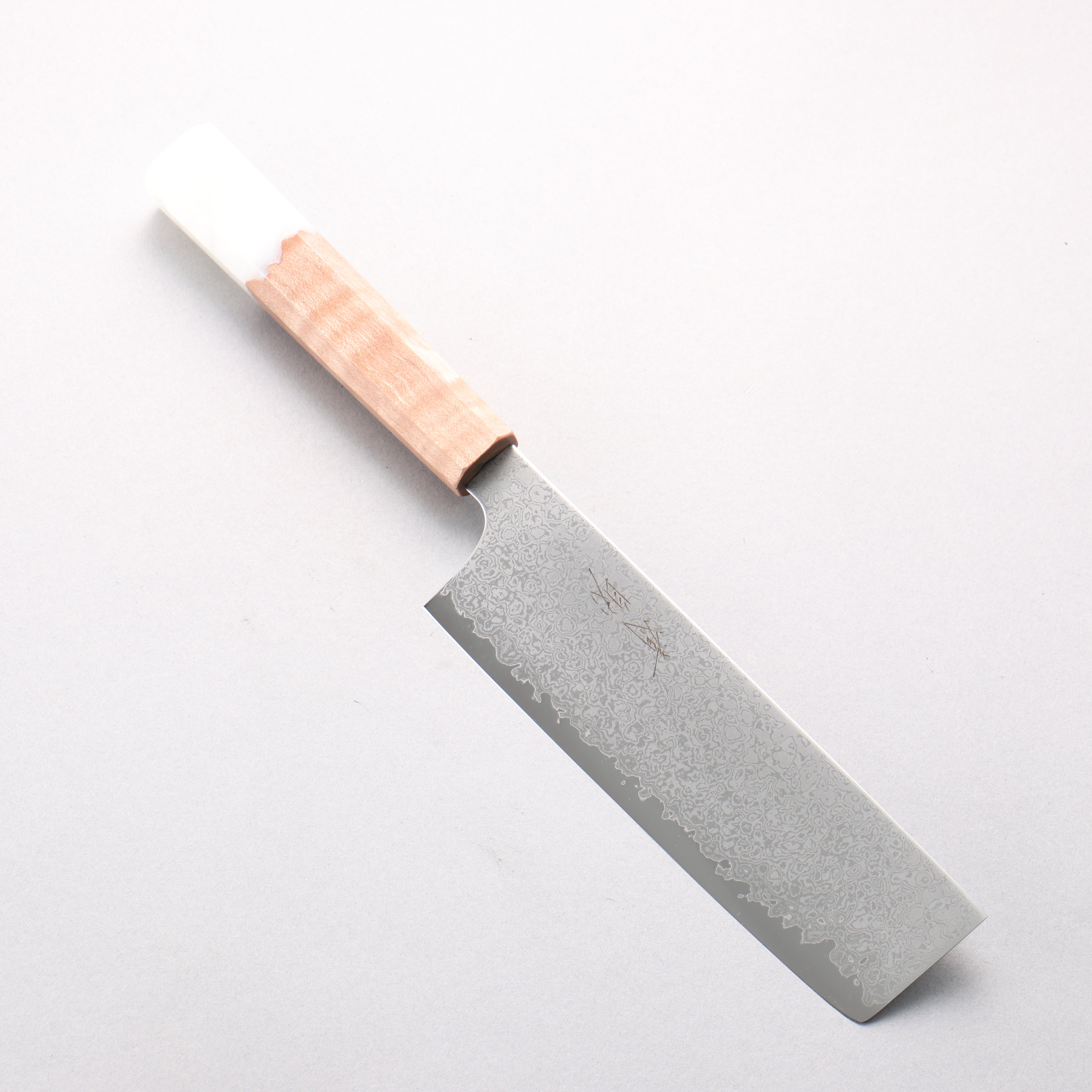 Seisuke VG10 Damascus Nakiri 165mm Maple with White Resin Handle - Seisuke Knife