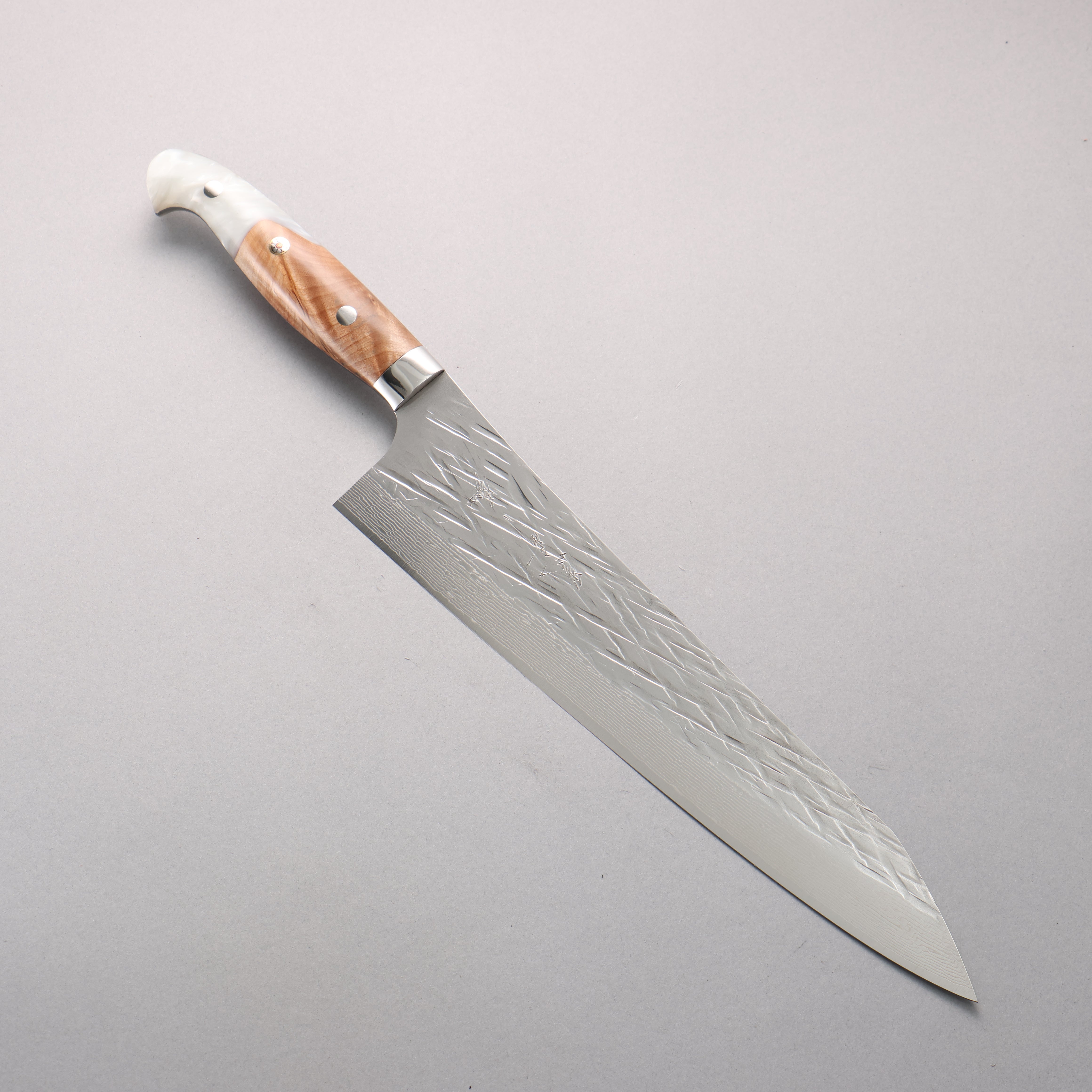 Yu Kurosaki Juhyo Cobalt Special Steel Hammered Gyuto 270mm Resin Coated Birch & White Resin Handle - Seisuke Knife
