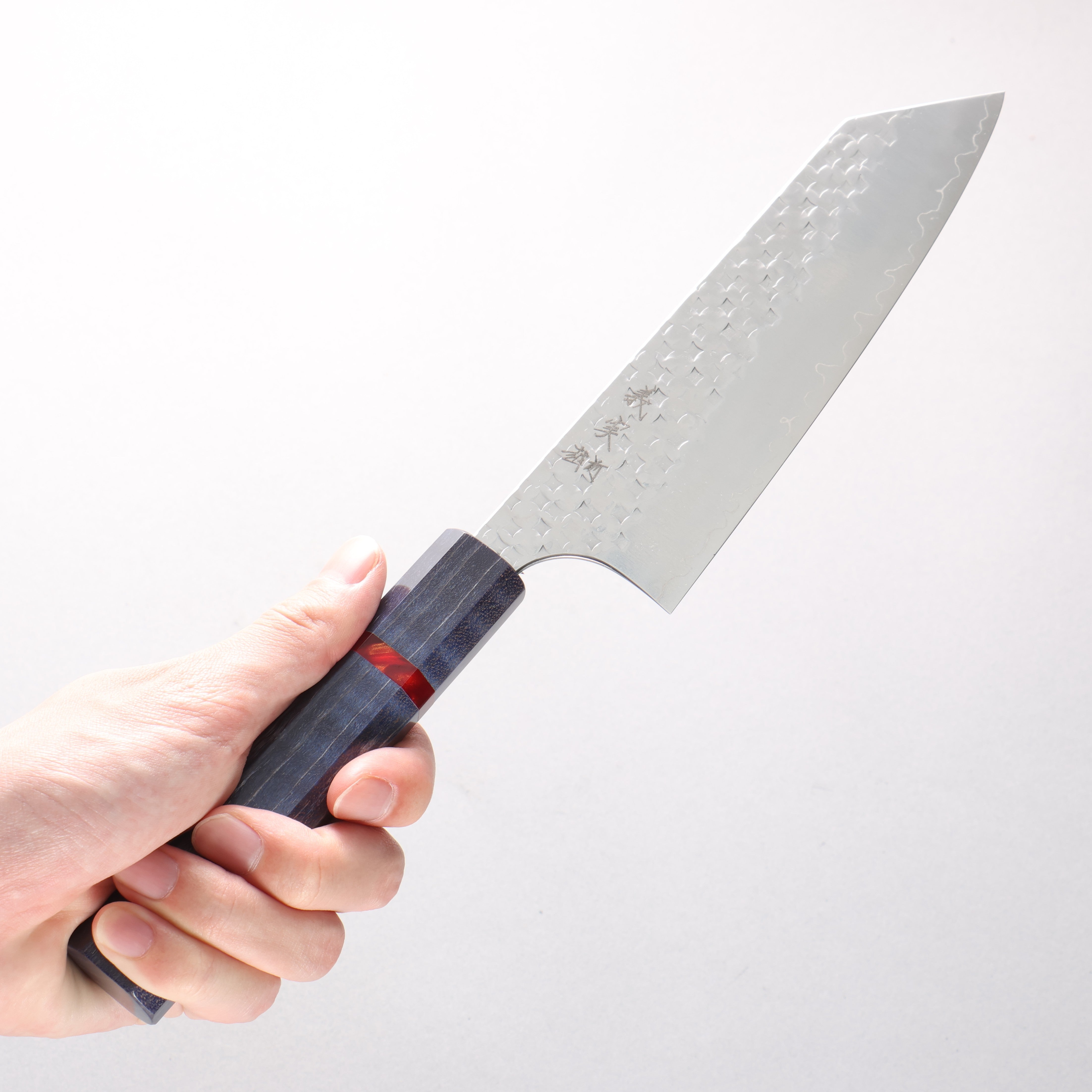 Yoshimi Kato Minamo II SPG STRIX Hammered Bunka 170mm Blue Stabilized Wood & Red Ring Handle - Seisuke Knife