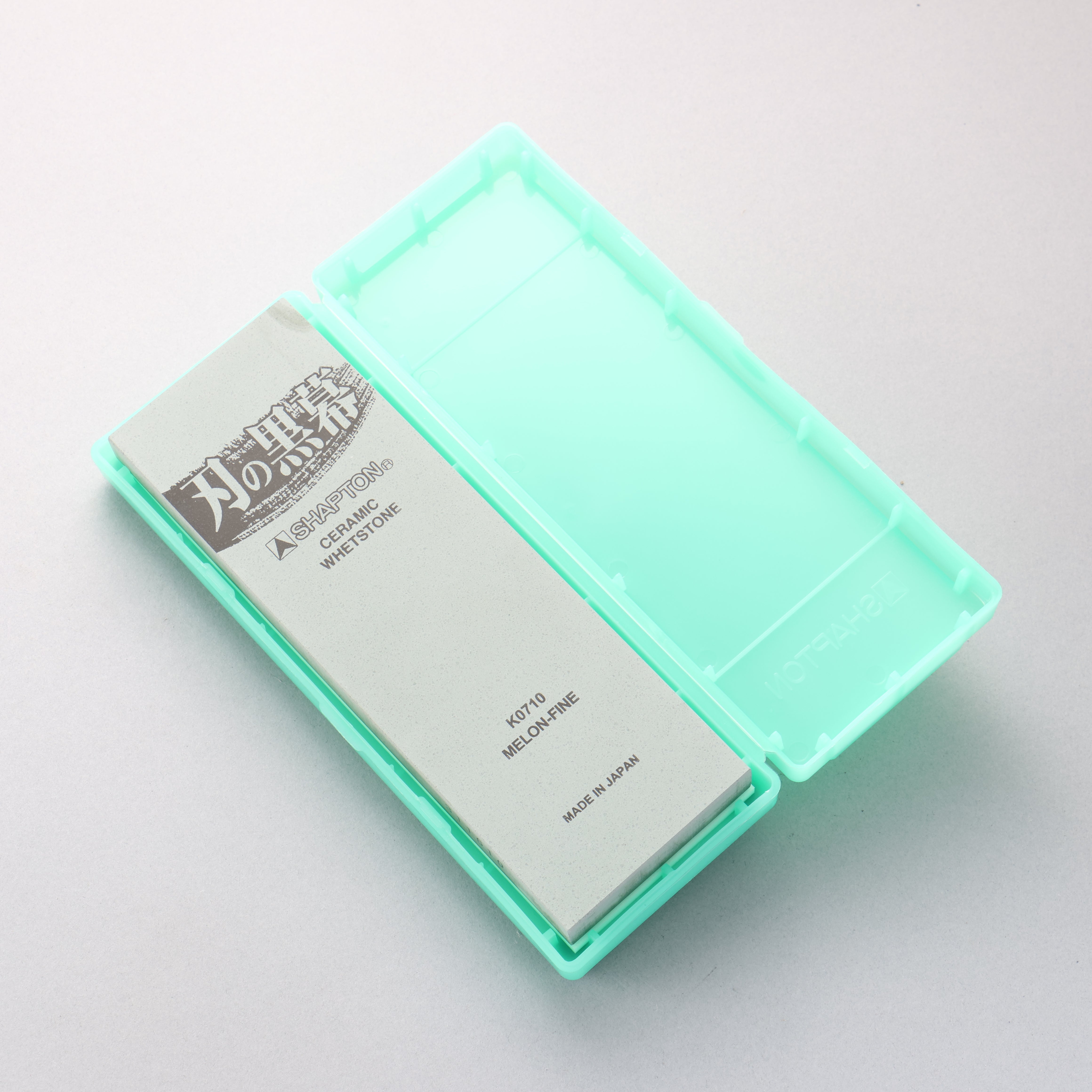Shapton Kuromaku Series Fine Sharpening Stone Melon - #8000 - Seisuke Knife