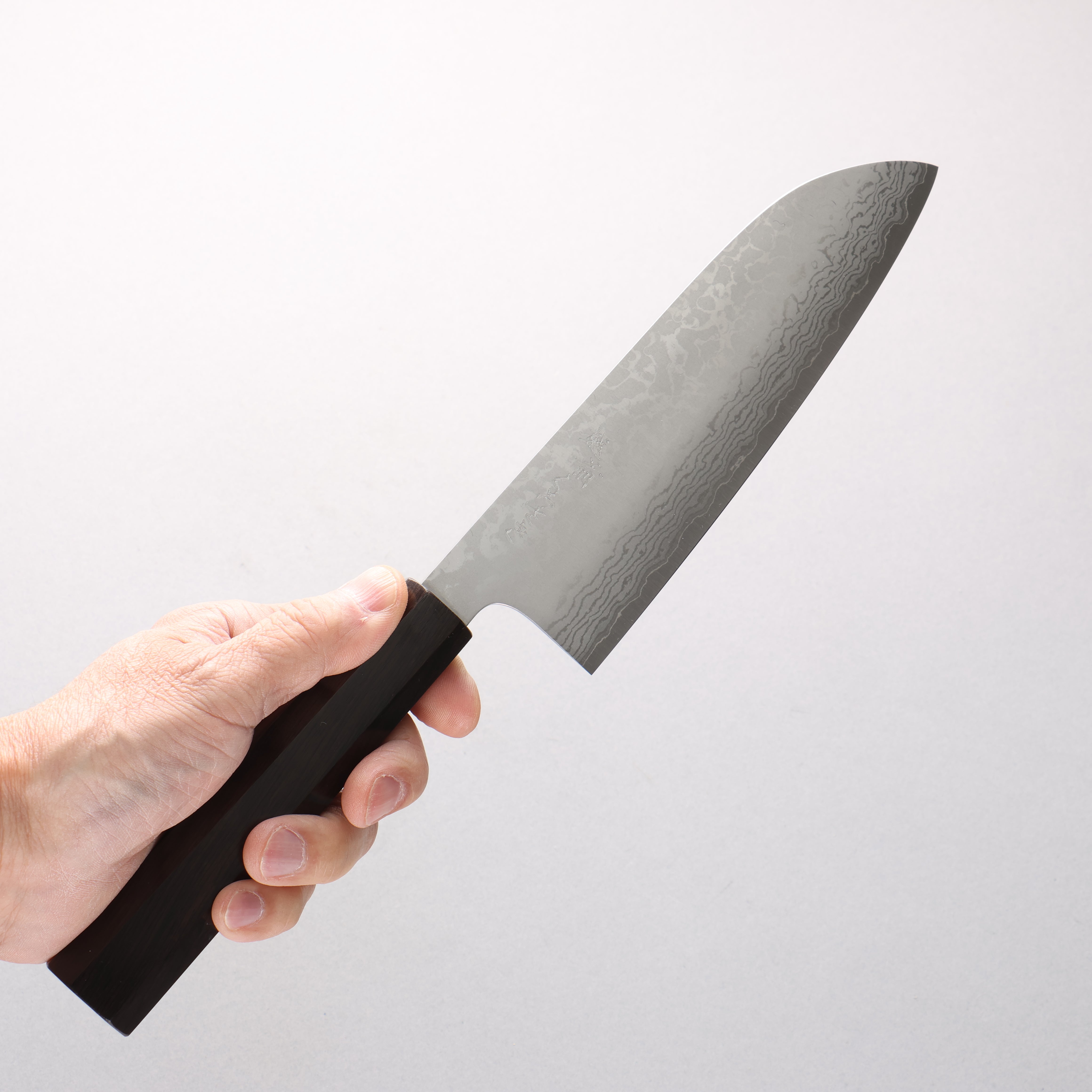 Makoto Kurosaki VG7 Damascus Santoku 170mm Ebony Wood Handle - Seisuke Knife
