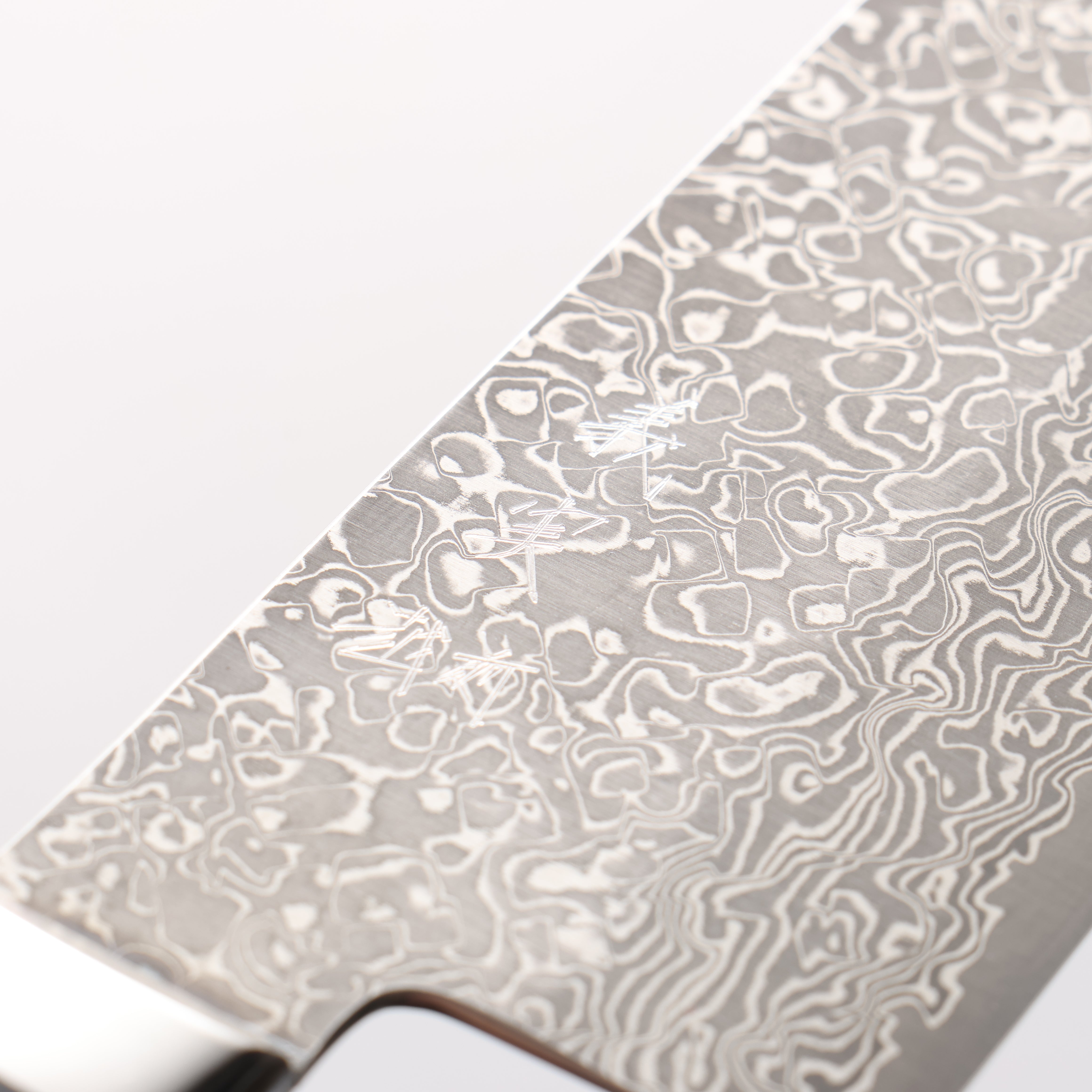 Yoshimi Kato VG10 Damascus Santoku 180mm Red Pakka wood Handle - Seisuke Knife