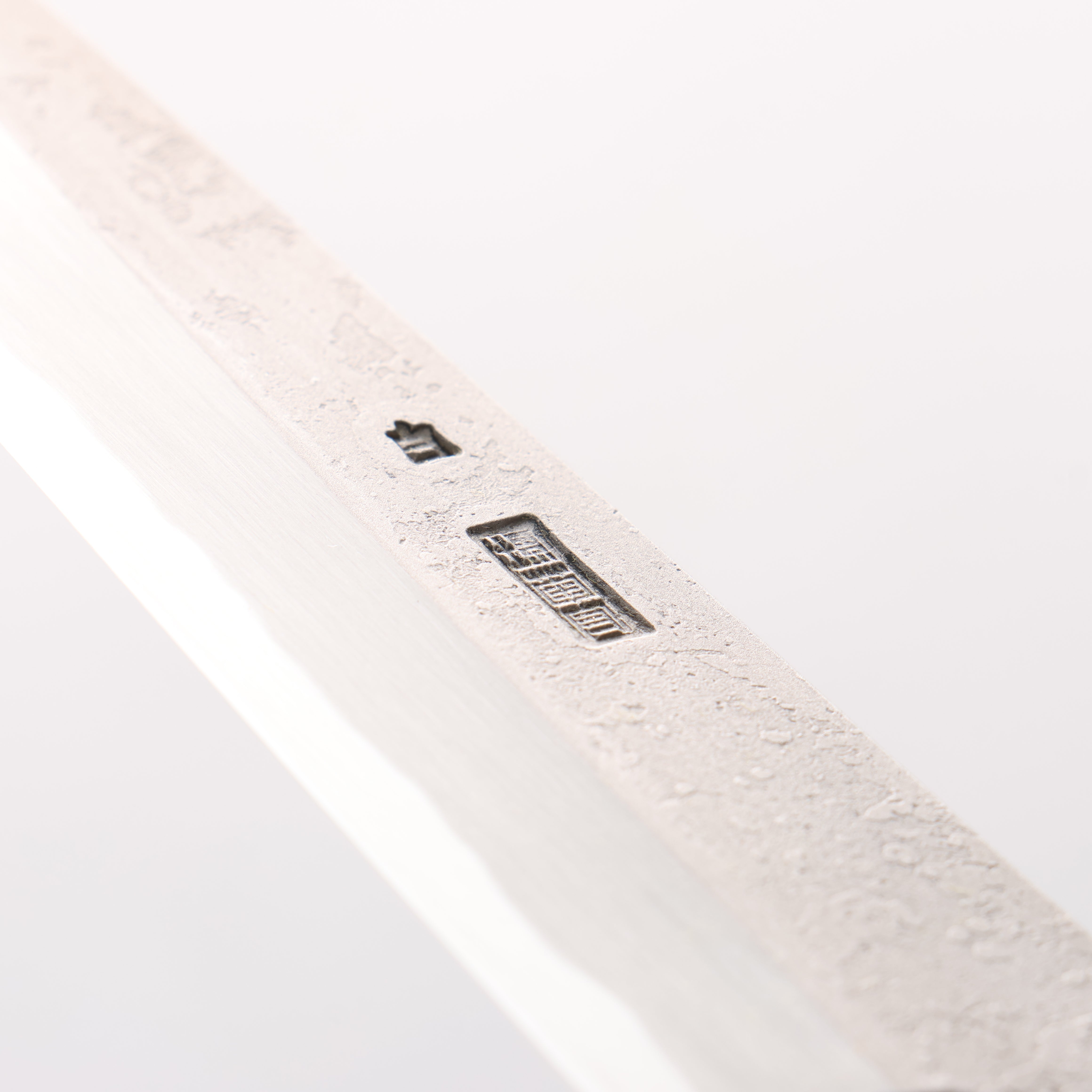 Kikuzuki White Steel No.2 Nashiji Petty-Utility 150mm Magnolia Handle - Seisuke Knife
