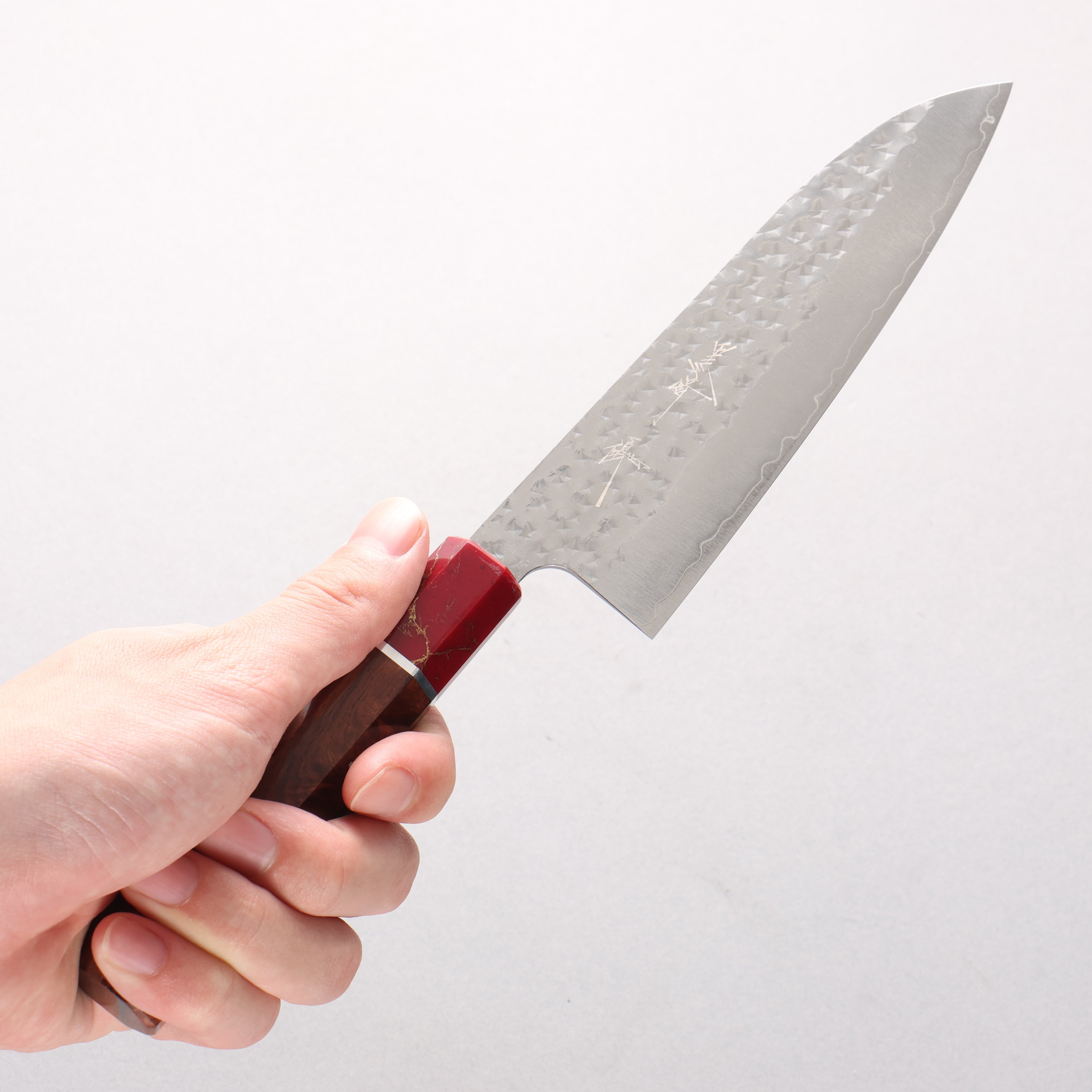 Yu Kurosaki Senko Ryu SG2 Hammered Small Santoku 150mm Rosewood (Ferrule: Red Turquoise) Handle - Seisuke Knife