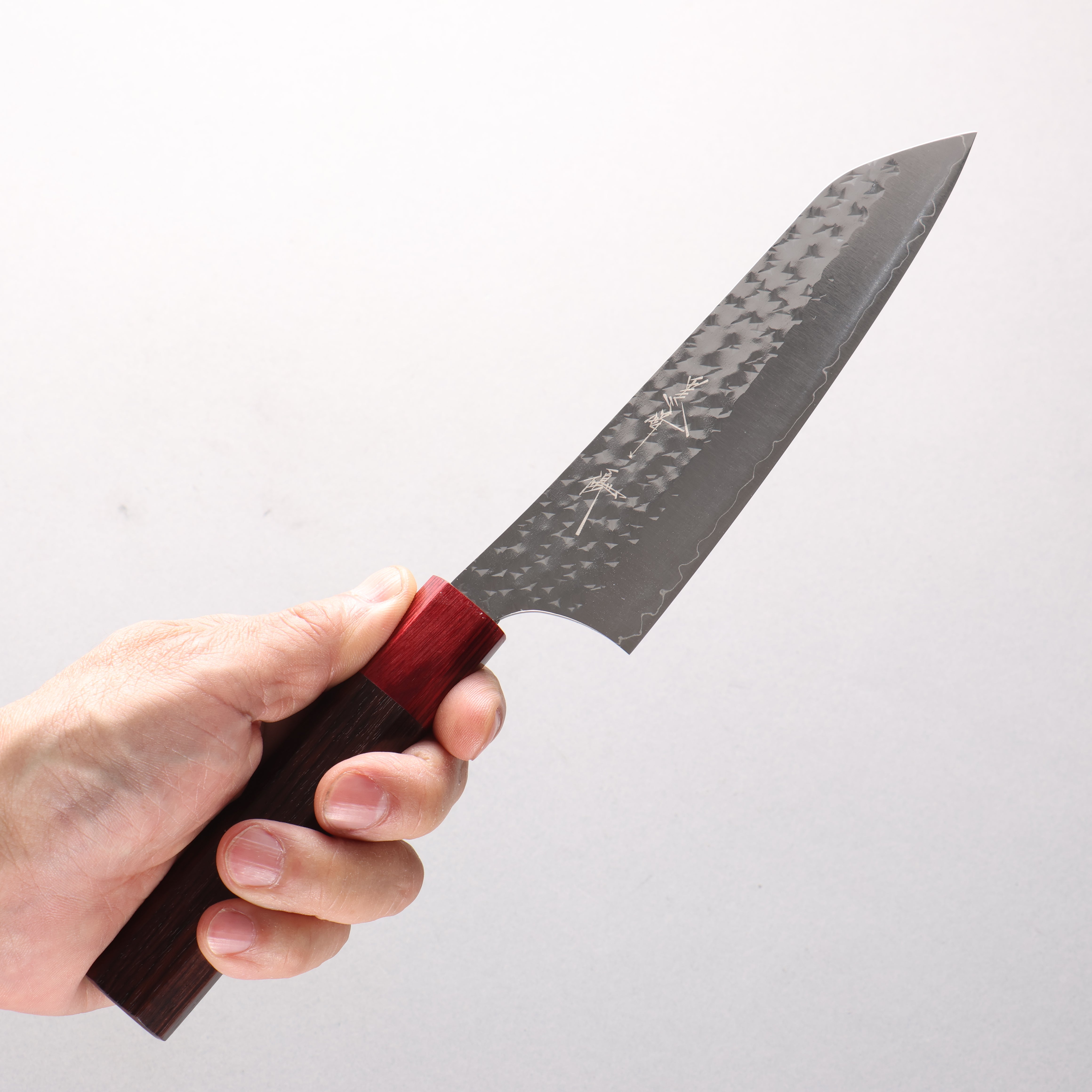 Yu Kurosaki Senko Ei SG2 Hammered Small Bunka 150mm Rosewood (ferrule: Red Pakka wood) Handle