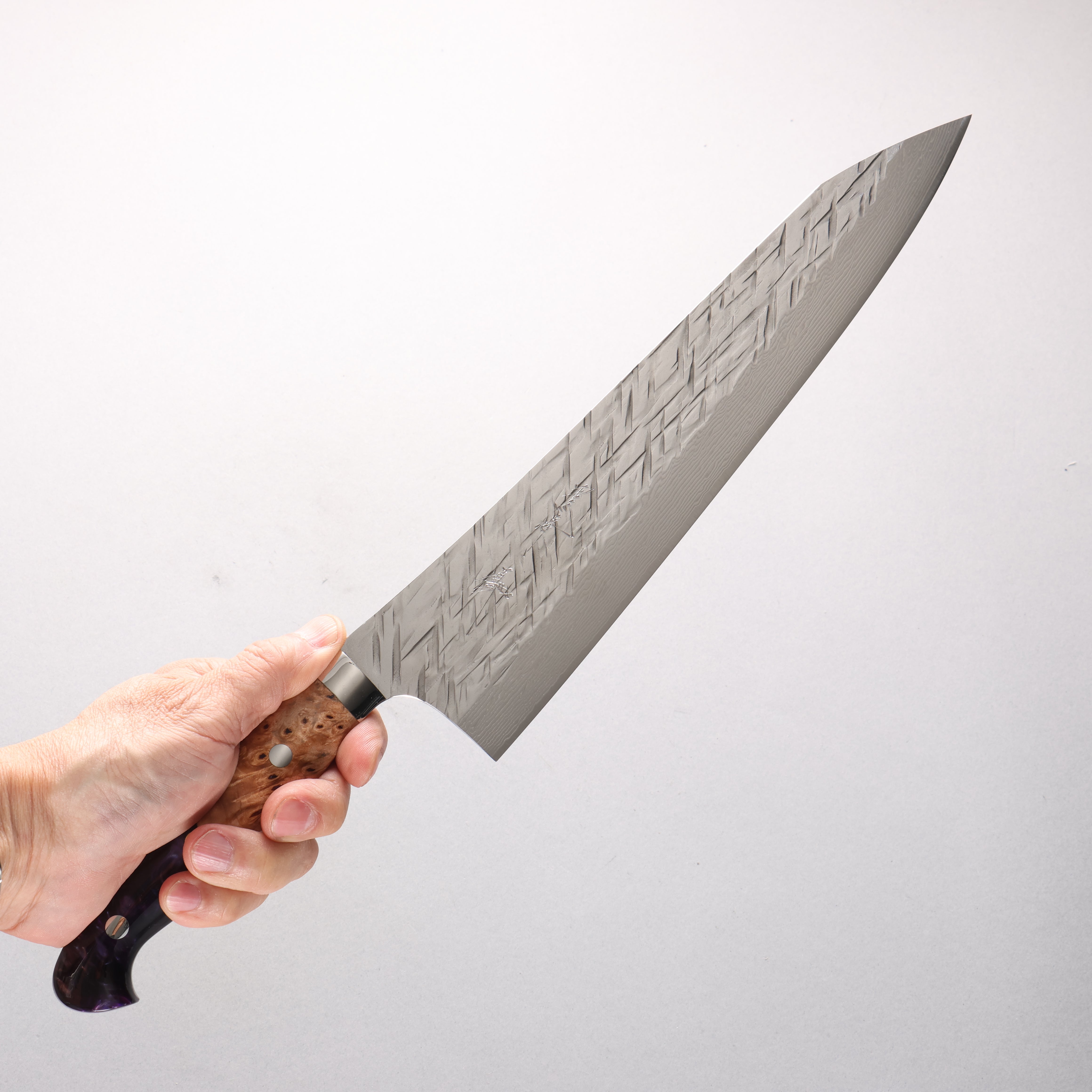 Yu Kurosaki Raijin V-Toku2 Hammered Damascus Gyuto 270mm Olive Tree and Purple Resin Handle