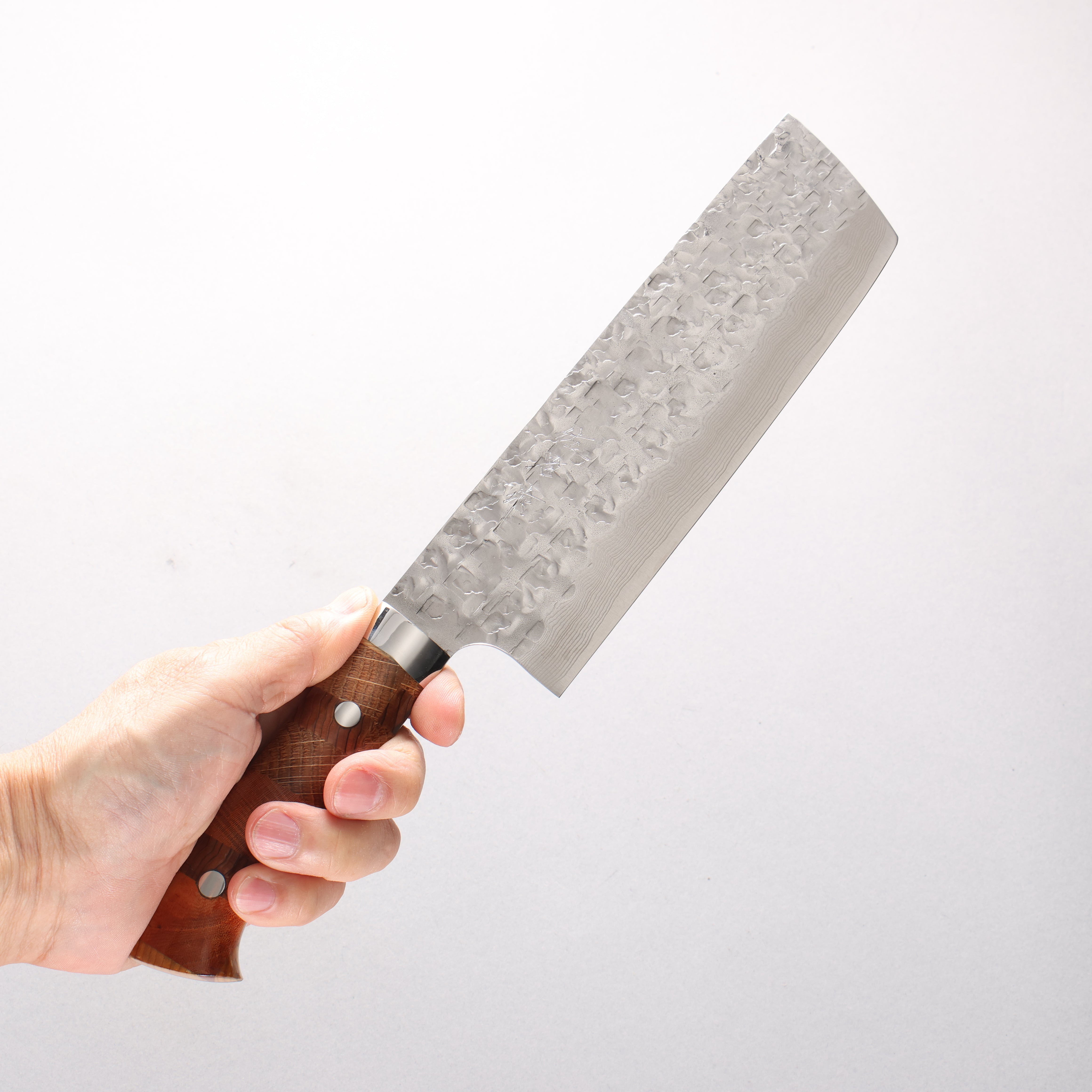 Takeshi Saji VG10 Hammered Damascus Cross Nakiri 165mm Kumiko (Wood Mosaic) Handle - Seisuke Knife