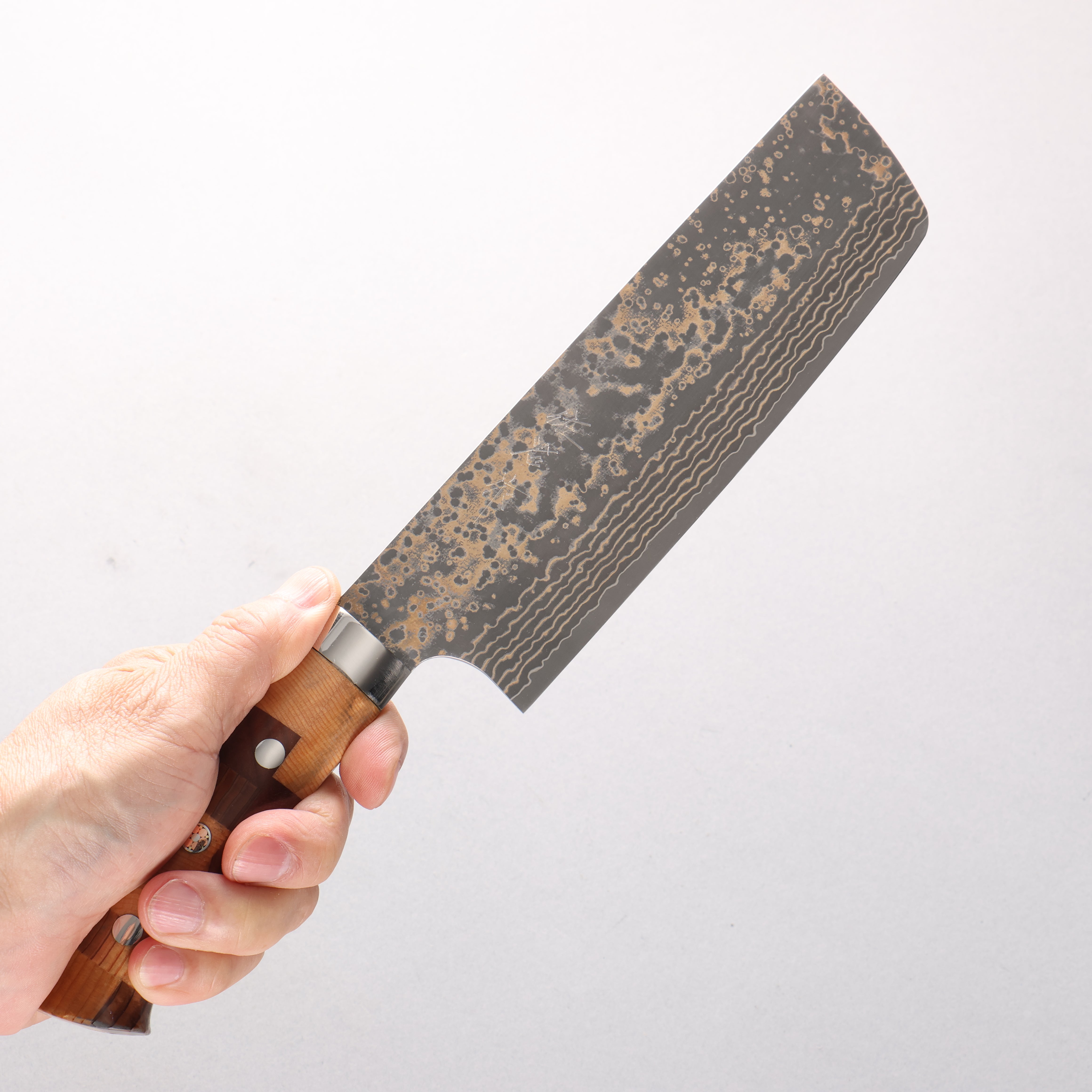 Takeshi Saji VG10w Damascus Gold Colored Nakiri 165mm Kumiko (Wood Mosaic) Handle - Seisuke Knife