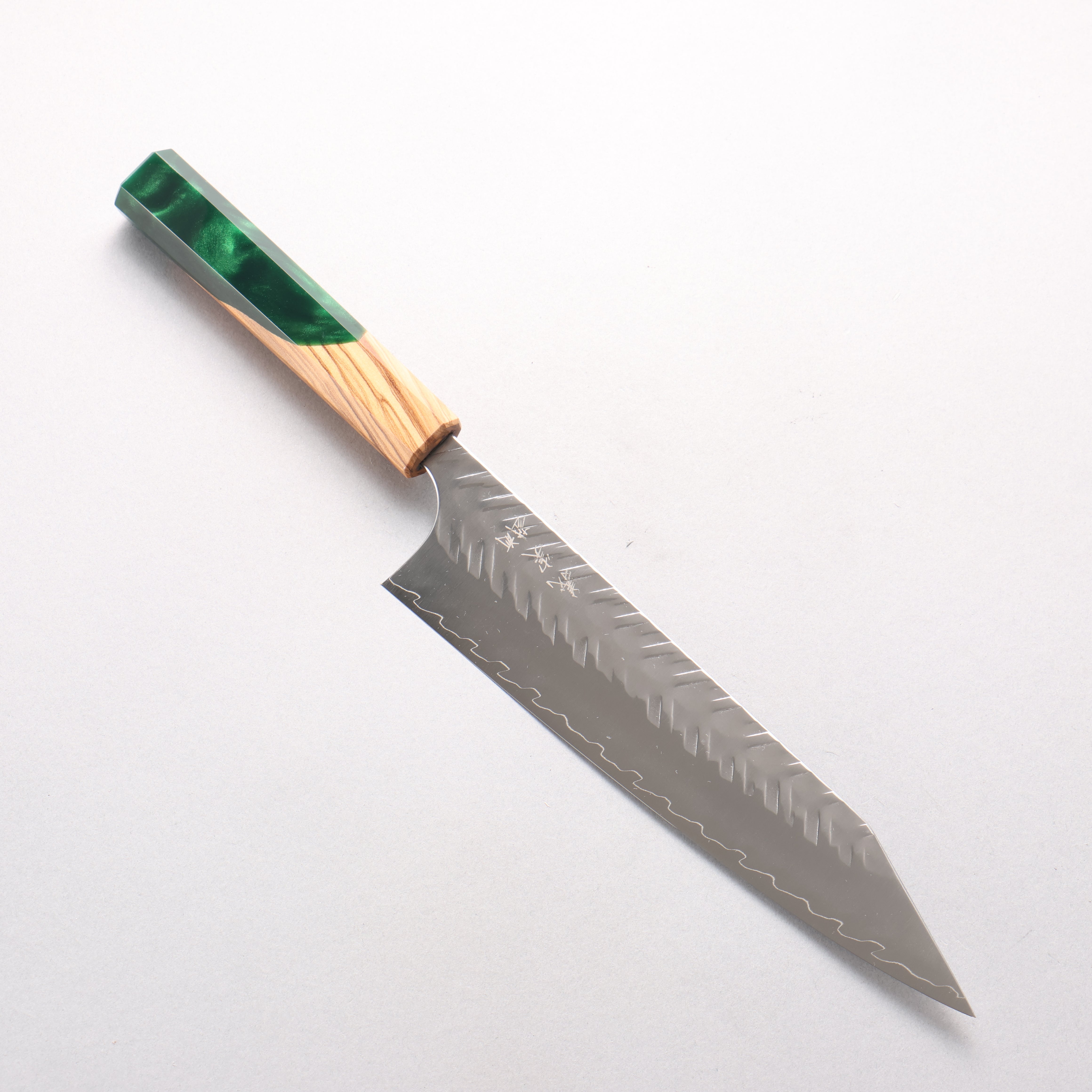 Yoshimi Kato SPG STRIX Hammered (V) Kiritsuke Gyuto 210mm Olive Tree and Green Resin Handle - Seisuke Knife