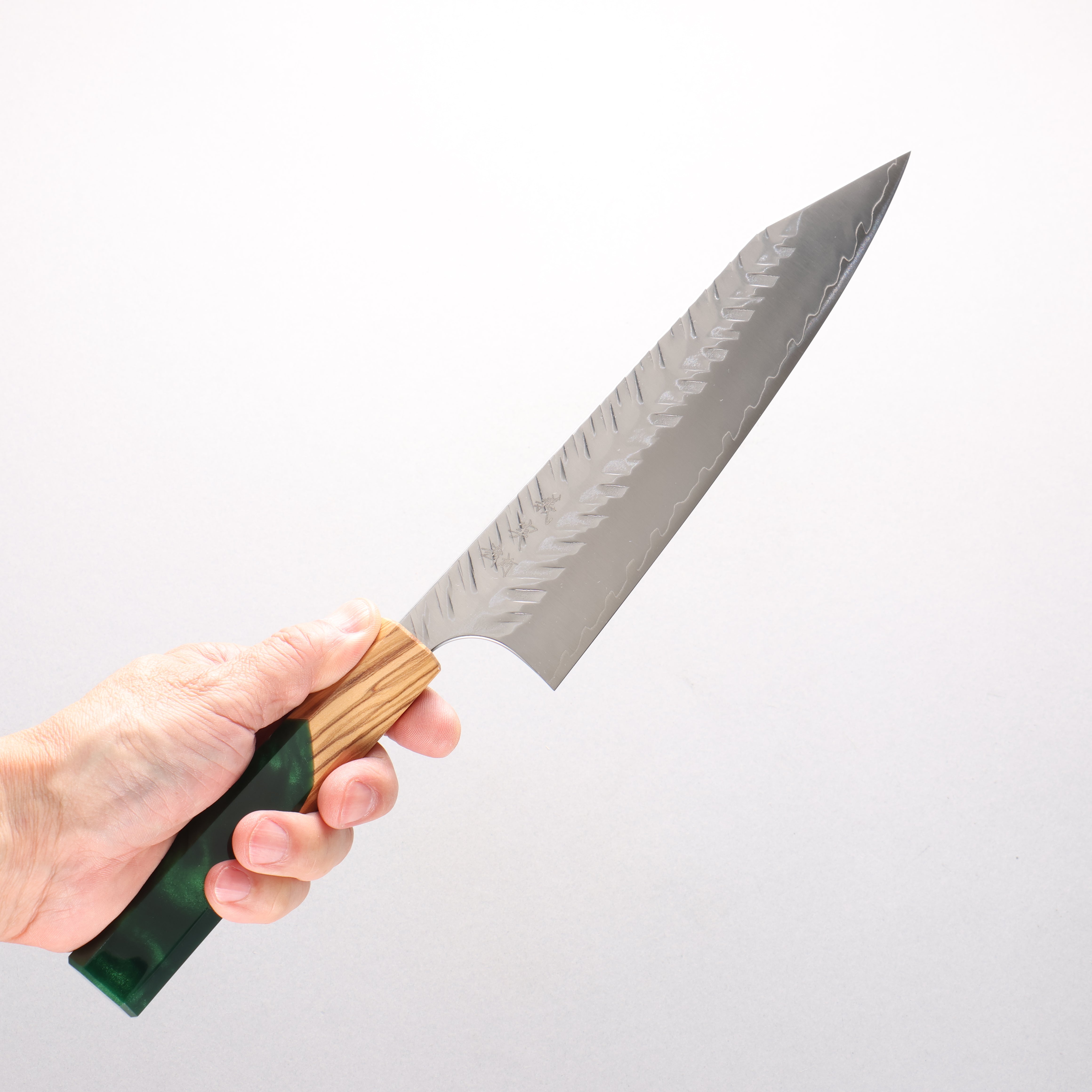 Yoshimi Kato SPG STRIX Hammered (V) Kiritsuke Gyuto 210mm Olive Tree and Green Resin Handle - Seisuke Knife