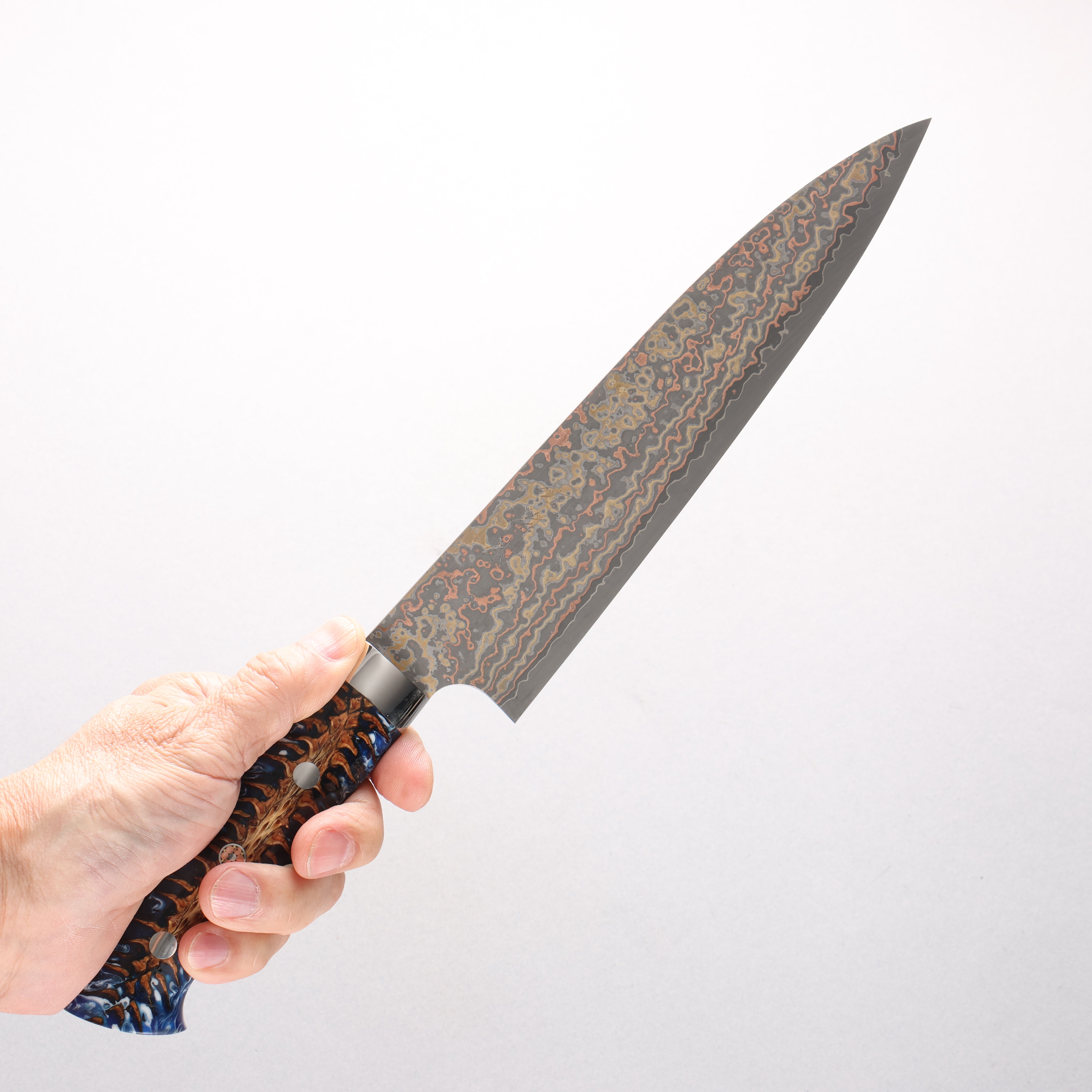 Takeshi Saji VG10w Colored Damascus Nashiji Gyuto 210mm Pine Cone and Blue Acrylic Handle - Seisuke Knife