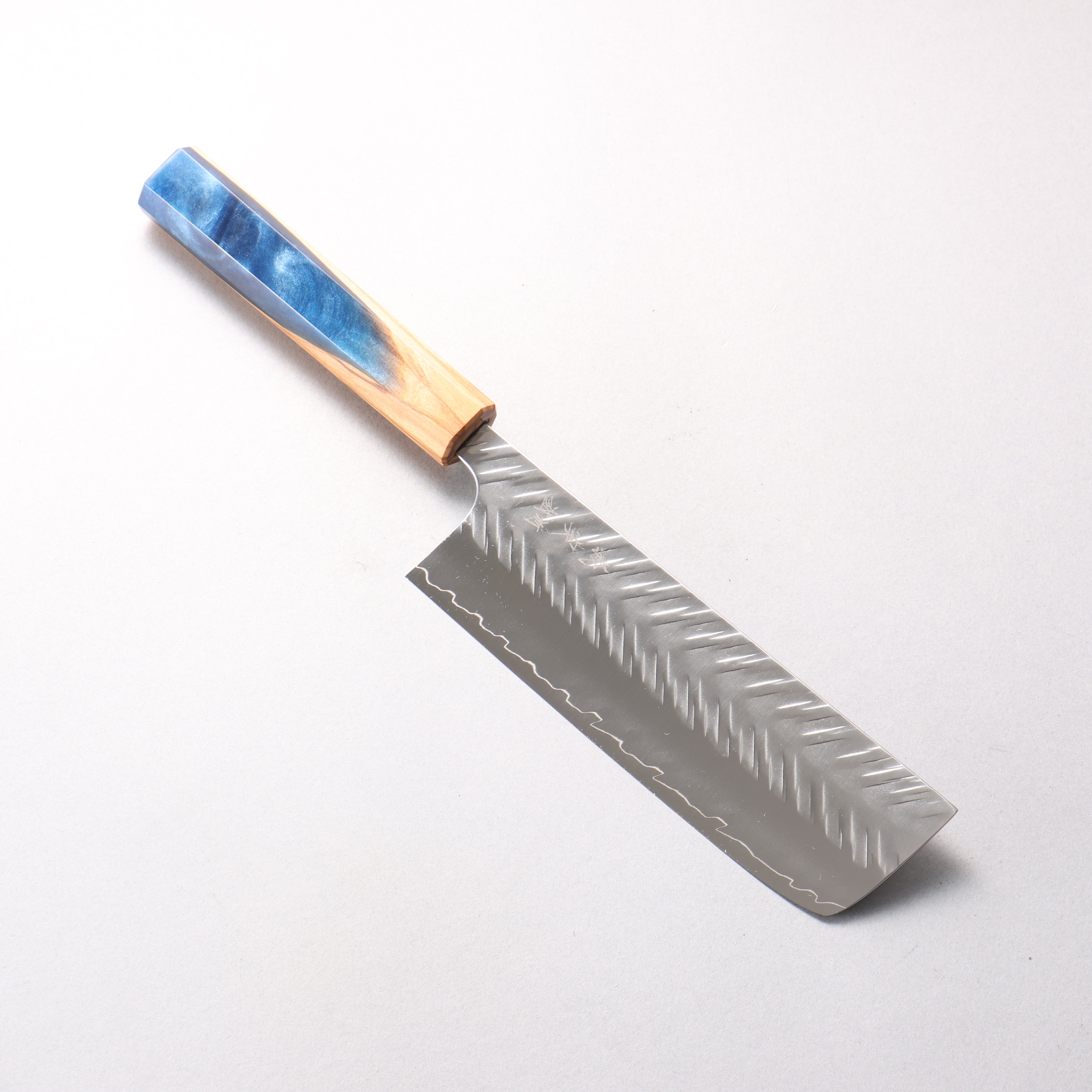 Yoshimi Kato SPG STRIX Hammered (V) Nakiri 165mm Olive Tree and Blue Resin Handle