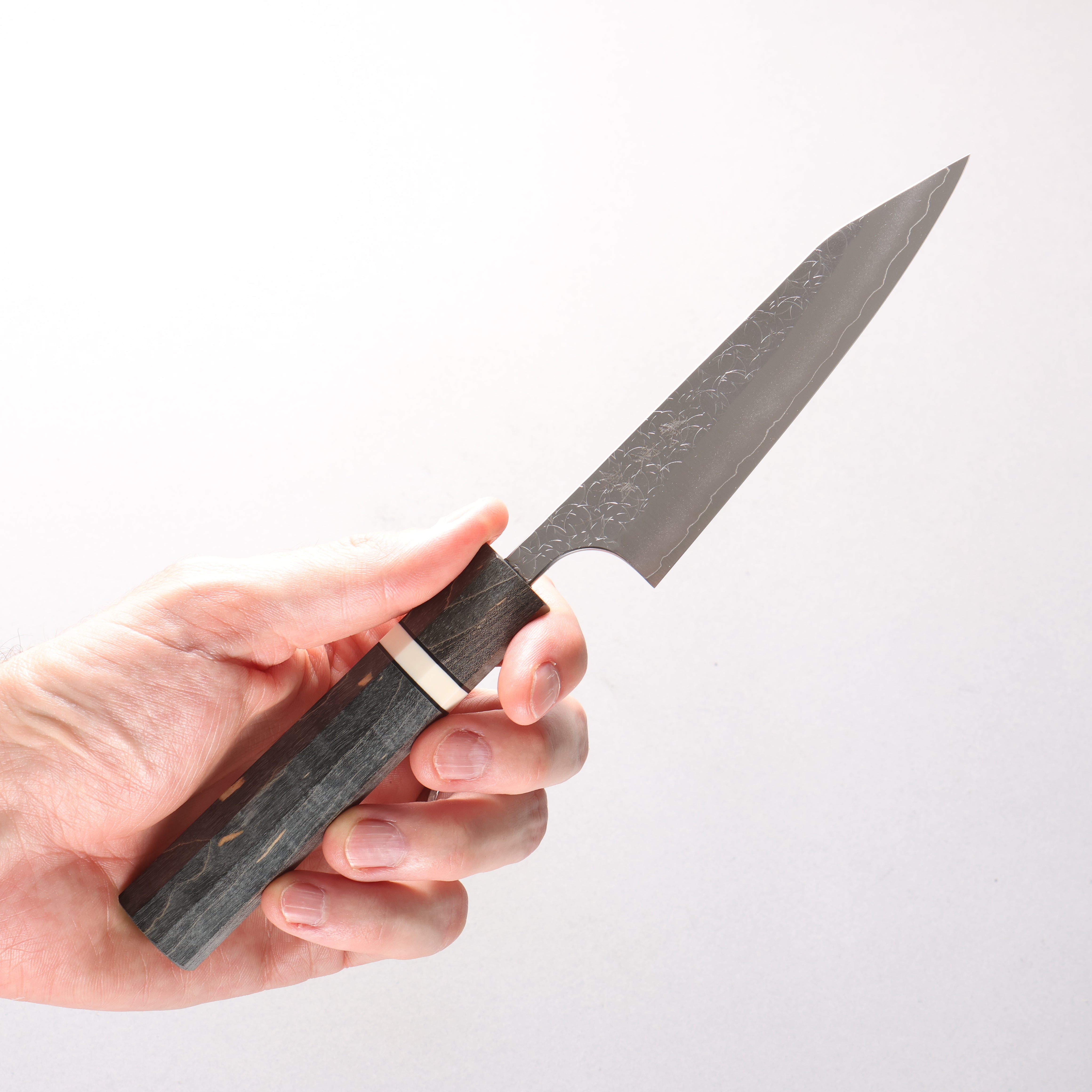 Yoshimi Kato Minamo SG2 Hammered Kiritsuke Petty-Utility 120mm Gray Stabilized Wood (White Ring) Handle