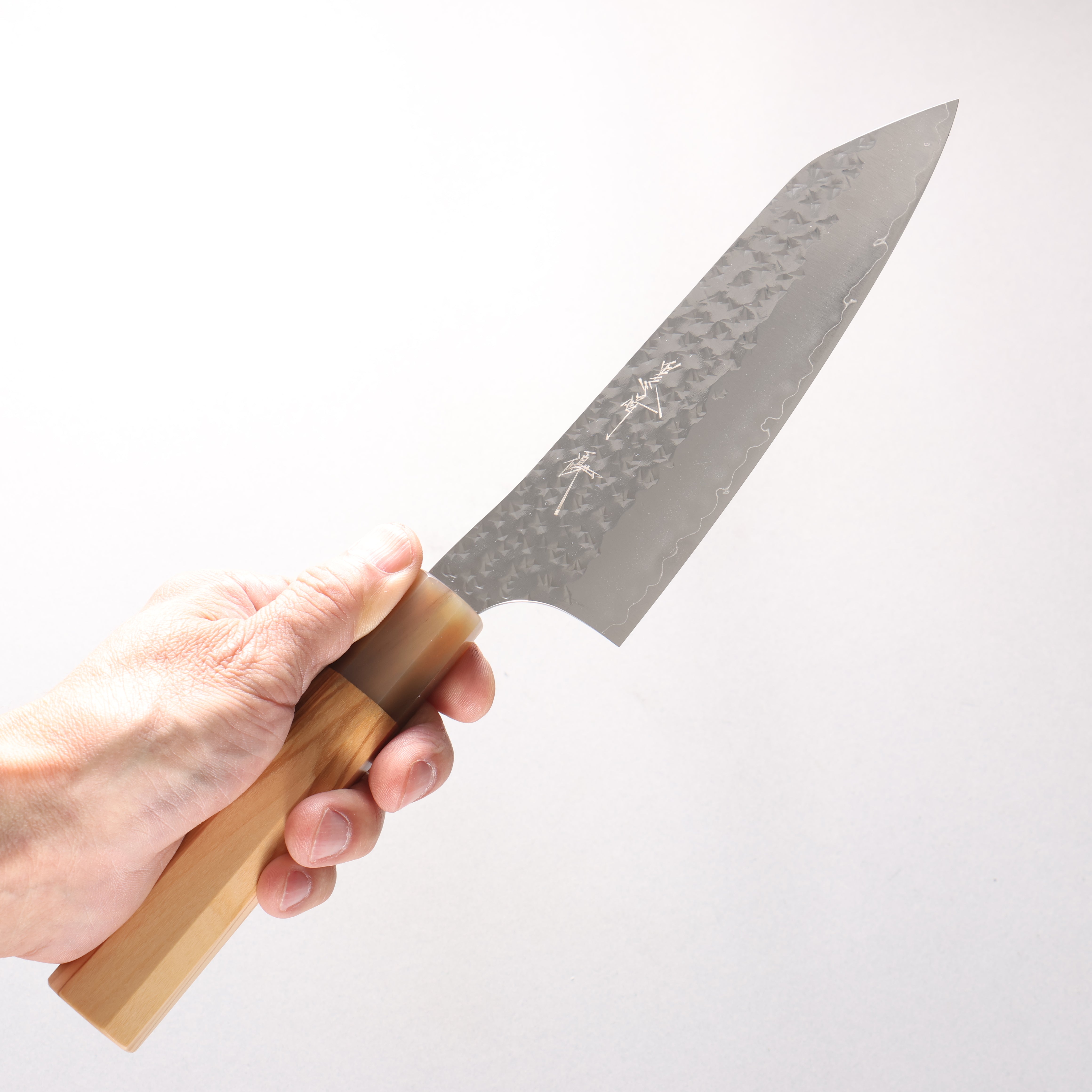 Yu Kurosaki Senko Ei SG2 Hammered Bunka 170mm Olive tree (ferrule: Water Buffalo Horn) Handle