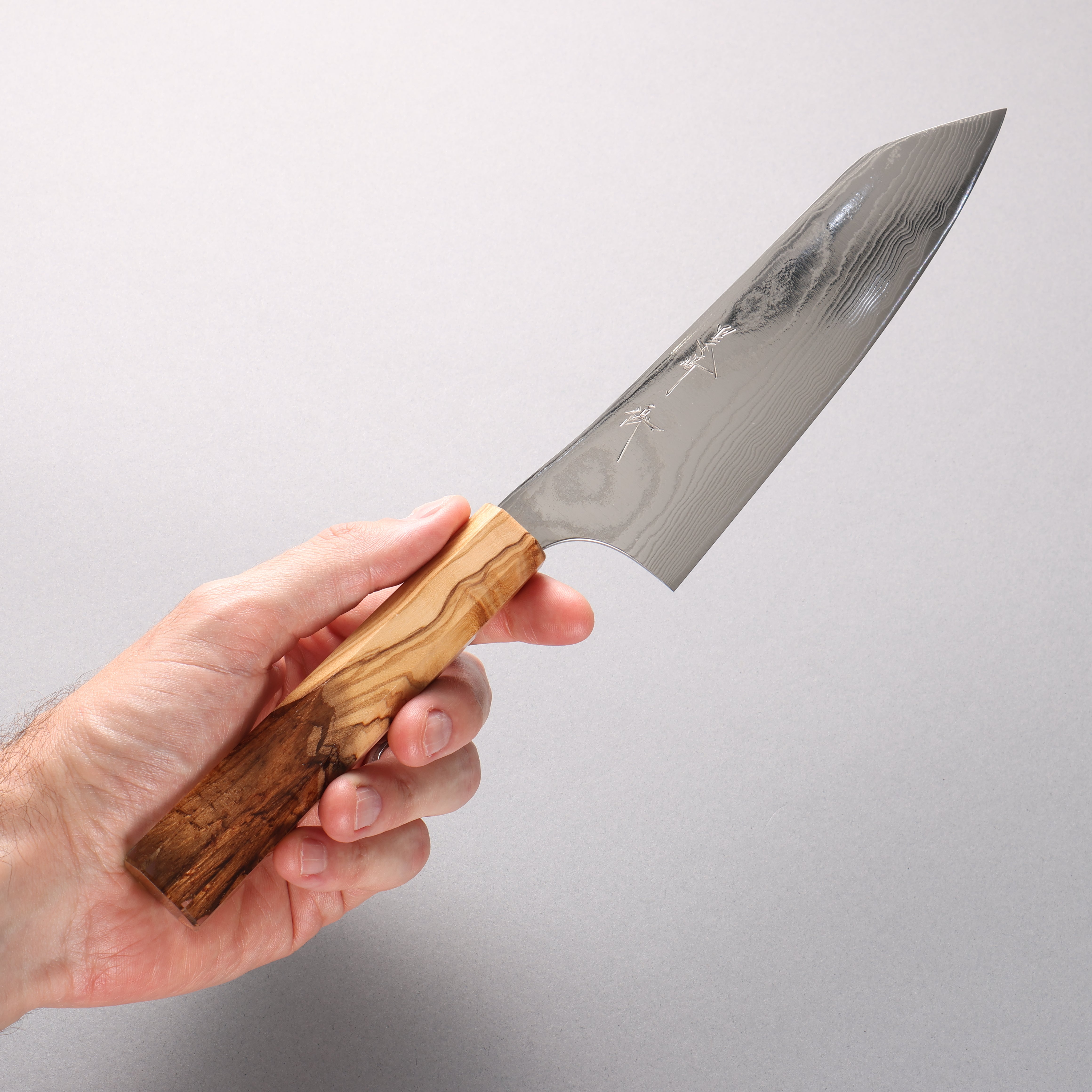 Yu Kurosaki Suiun SG2 Damascus Bunka 170mm Olive Tree and Clear Resin Handle