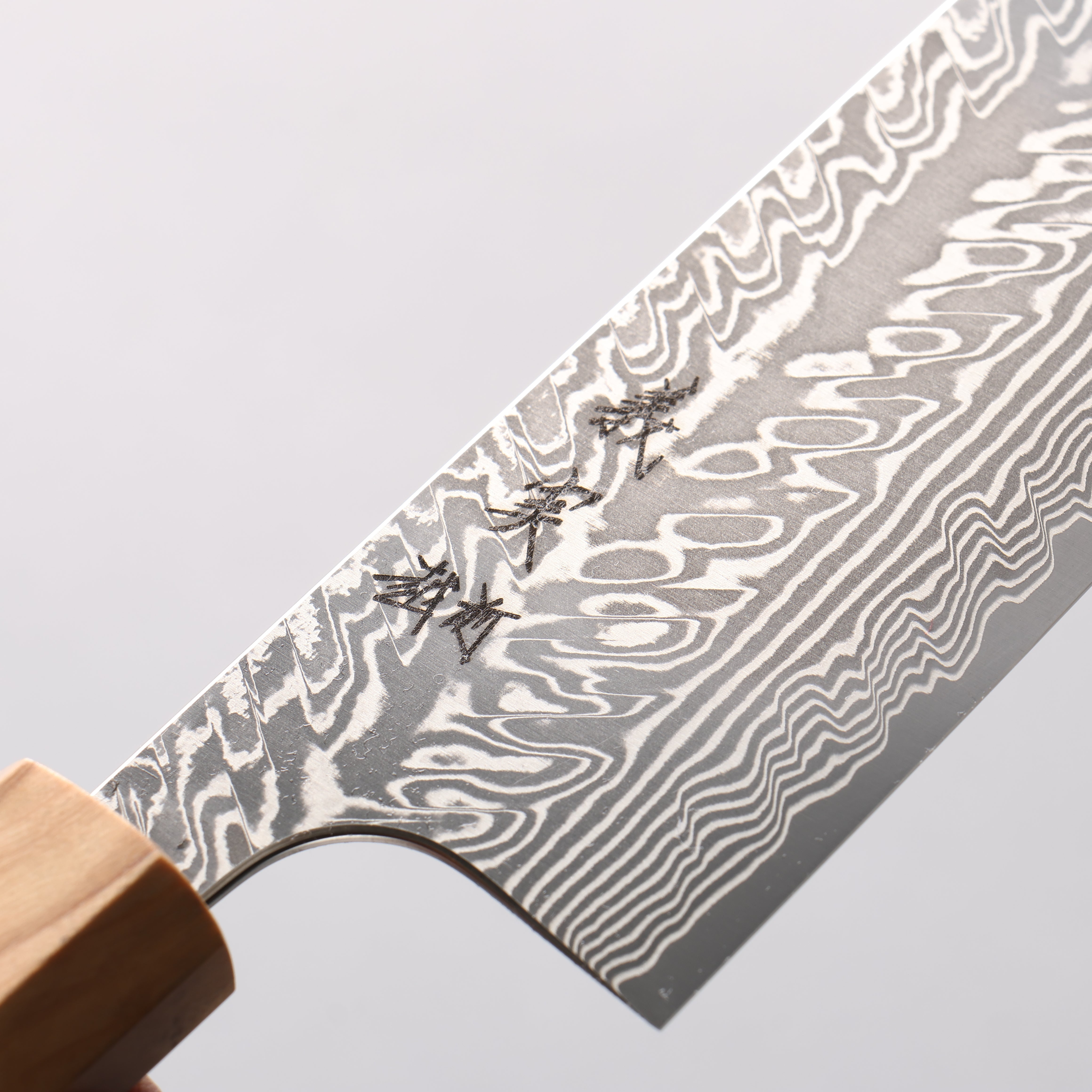 Yoshimi Kato SG2 Black Damascus Santoku 170mm Olive tree Handle