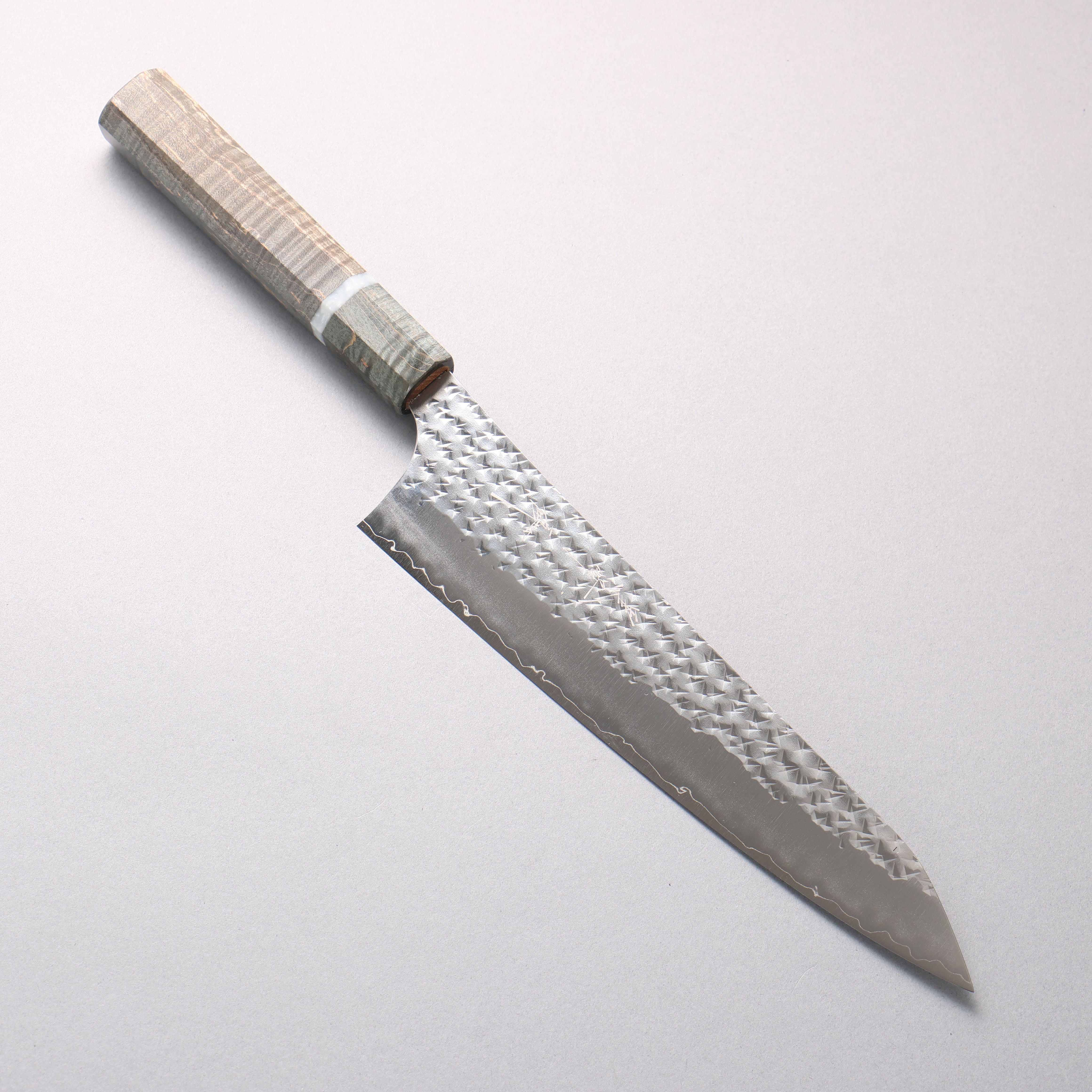 Yu Kurosaki Senko Ei SG2 Hammered Gyuto 210mm Stabilized Burl & White Ring Handle - Seisuke Knife