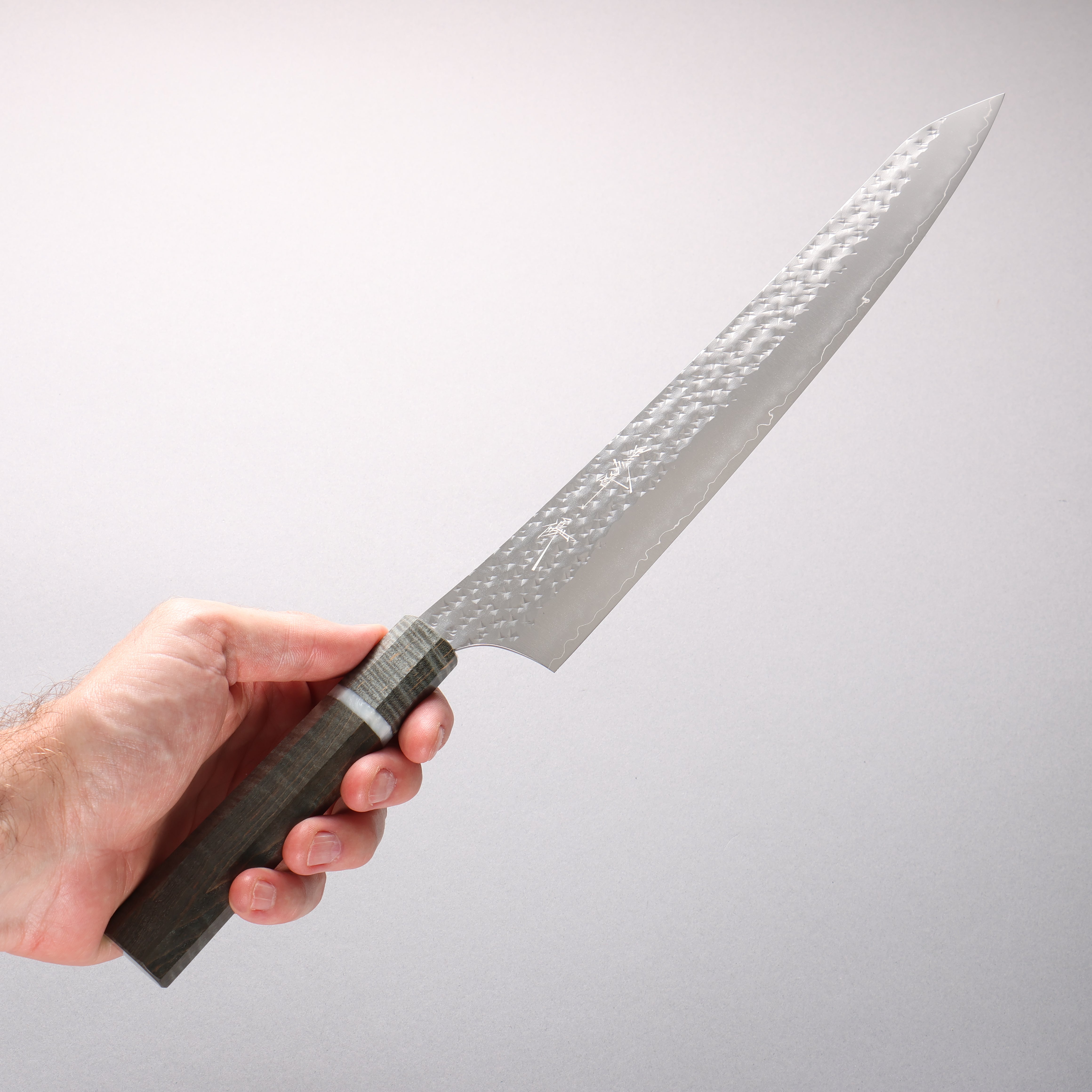 Yu Kurosaki Senko Ei SG2 Hammered Sujihiki 270mm Stabilized Burl & White Ring Handle - Seisuke Knife