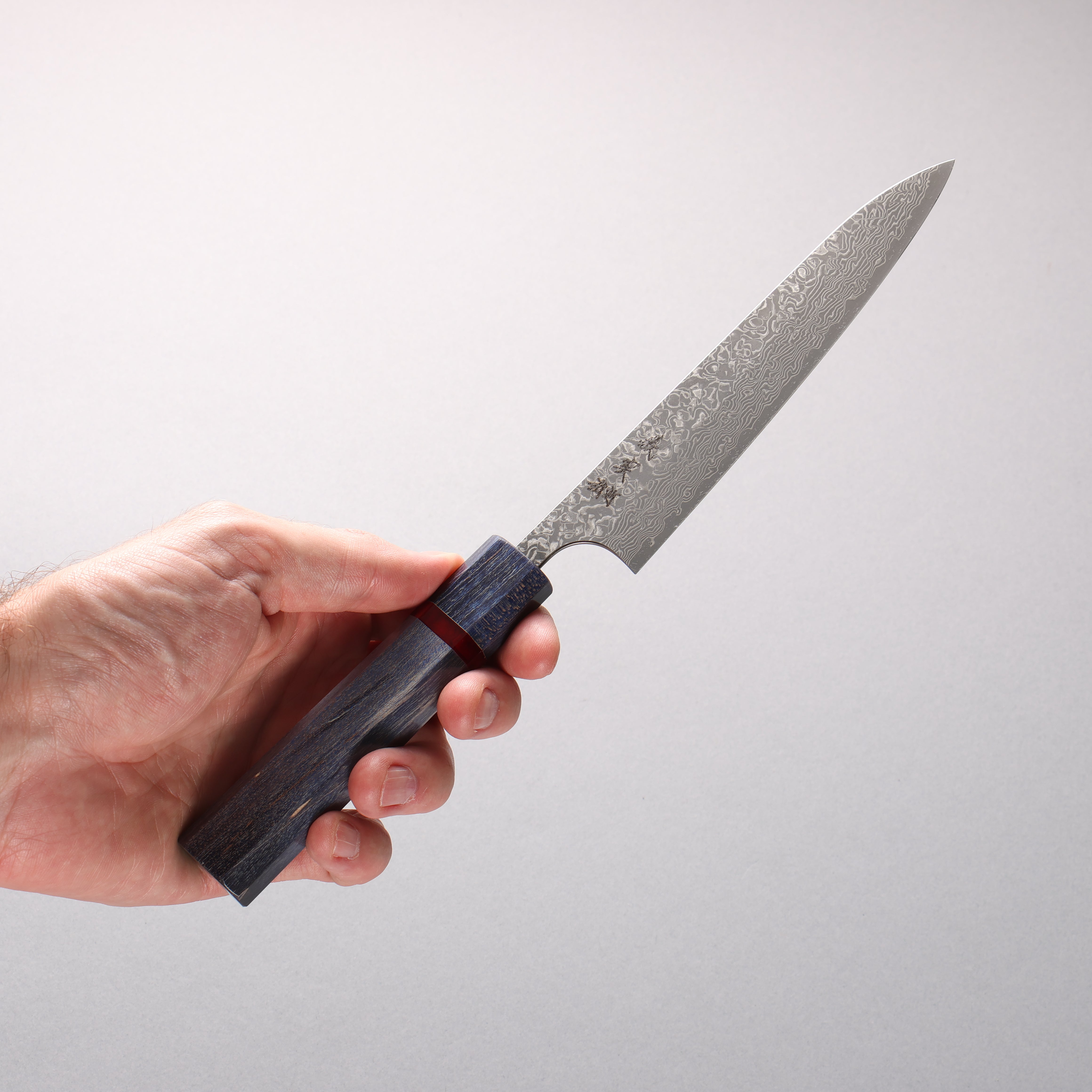 Yoshimi Kato VG10 Black Damascus Petty-Utility 150mm Blue Stabilized Wood (With Red Ring) Handle