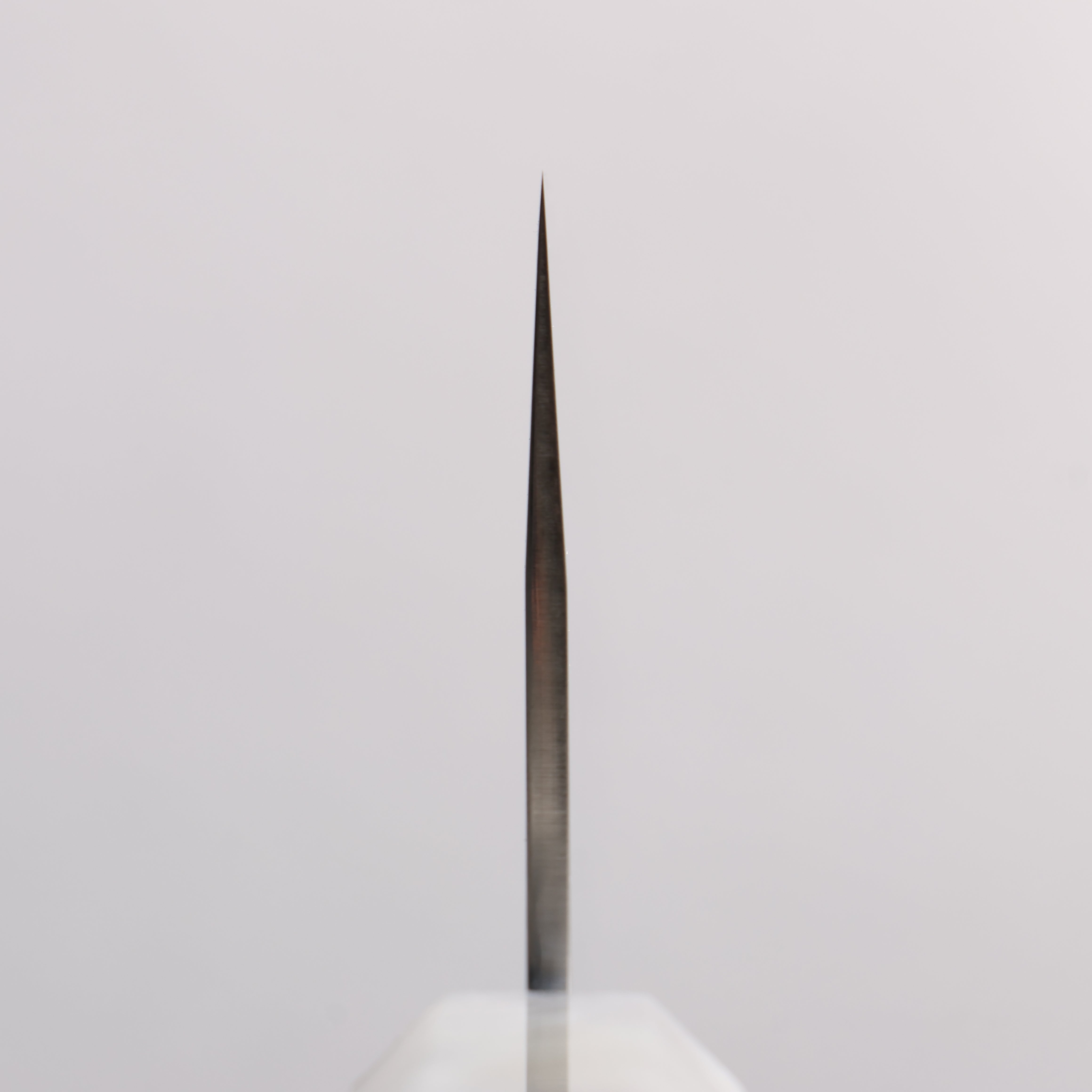 Yu Kurosaki New Gekko VG-XEOS Gyuto 240mm Resin Coated Birch & White Resin Handle - Seisuke Knife