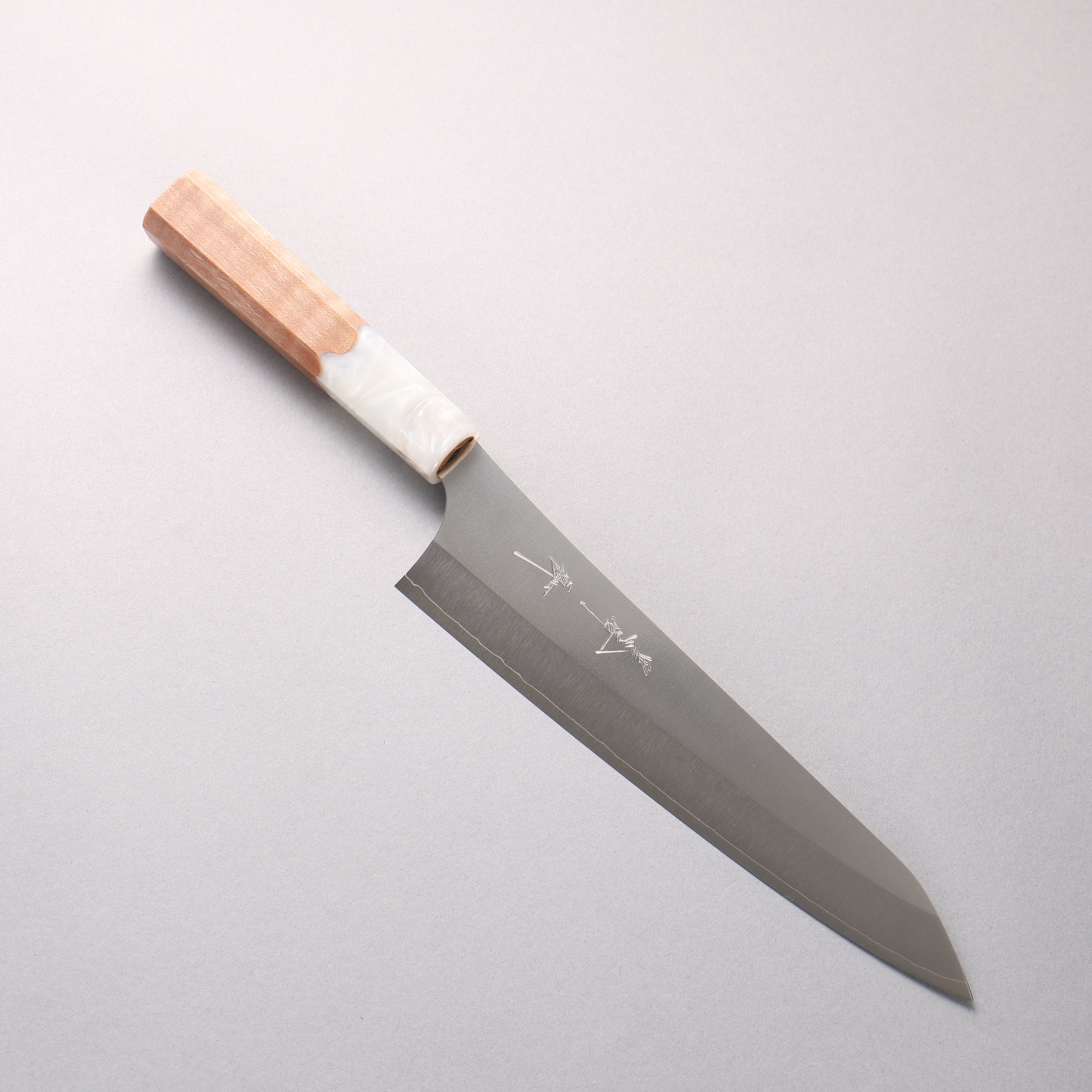 Yu Kurosaki New Gekko VG-XEOS Gyuto 210mm Resin coated Birch (Ferrule: White resin) Handle - Seisuke Knife