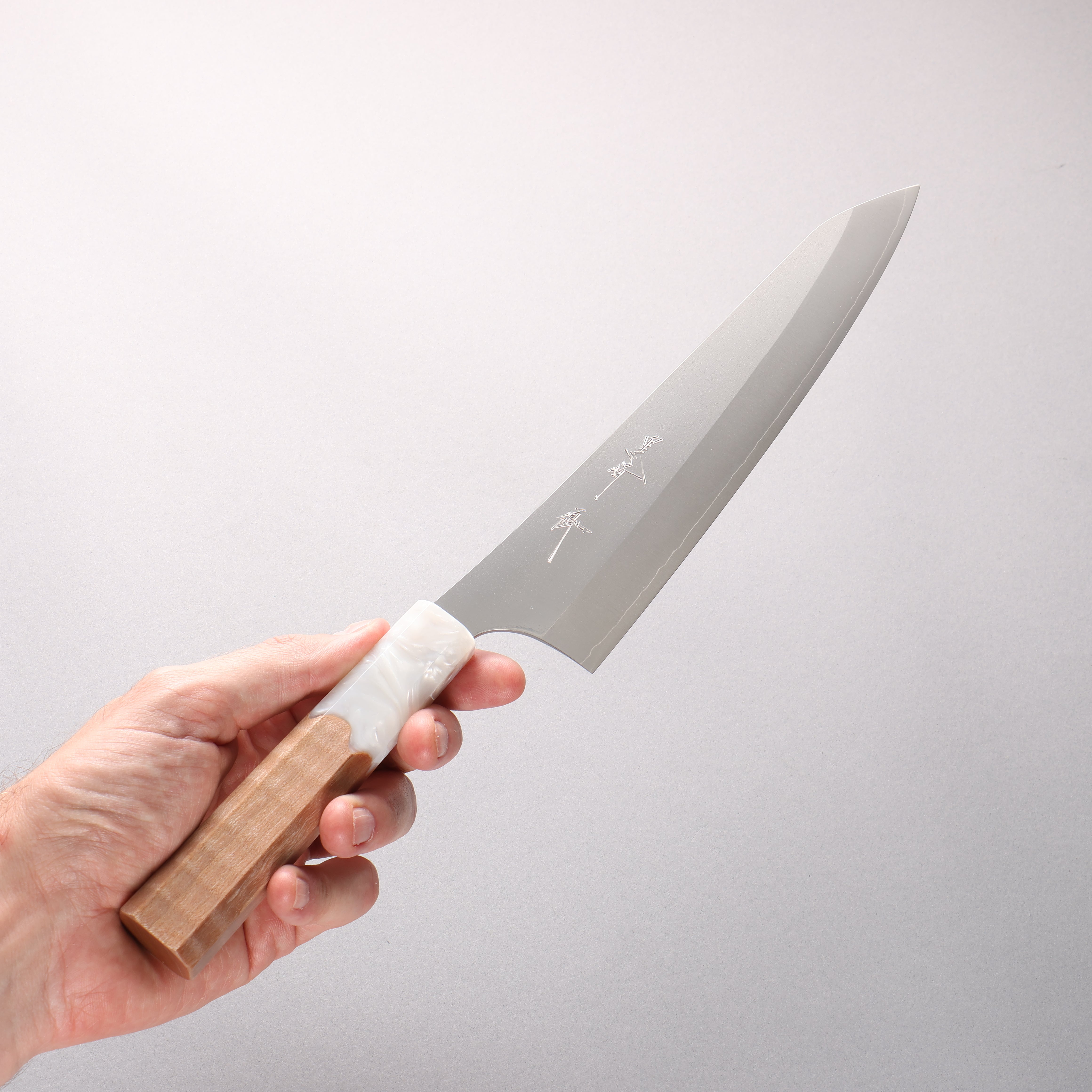 Yu Kurosaki New Gekko VG-XEOS Gyuto 210mm Resin coated Birch (Ferrule: White resin) Handle - Seisuke Knife