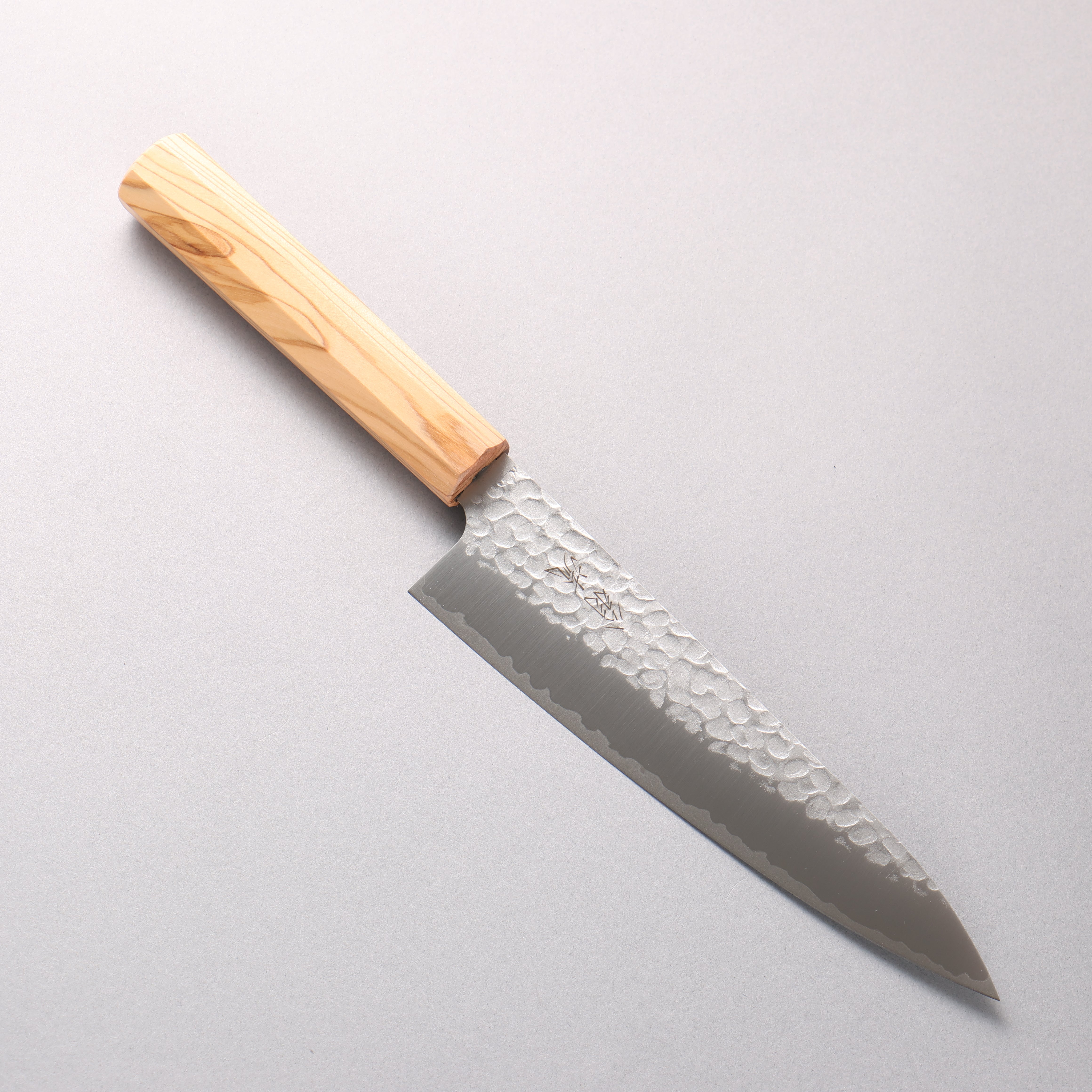 Oul VG10 Hammered Gyuto 180mm Olive tree Handle - Seisuke Knife