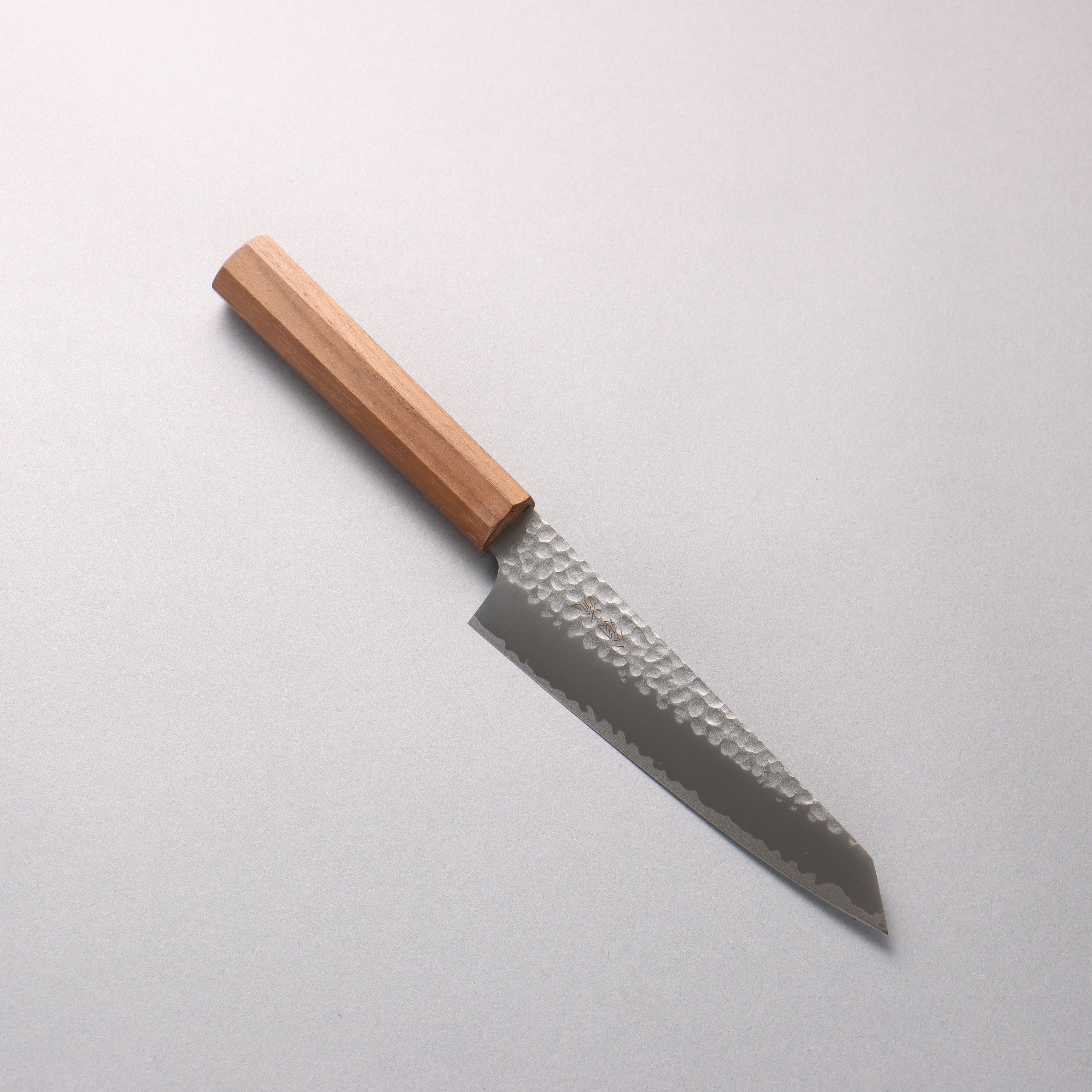 Oul VG10 Hammered Kiritsuke Petty-Utility 150mm Walnut Handle - Seisuke Knife