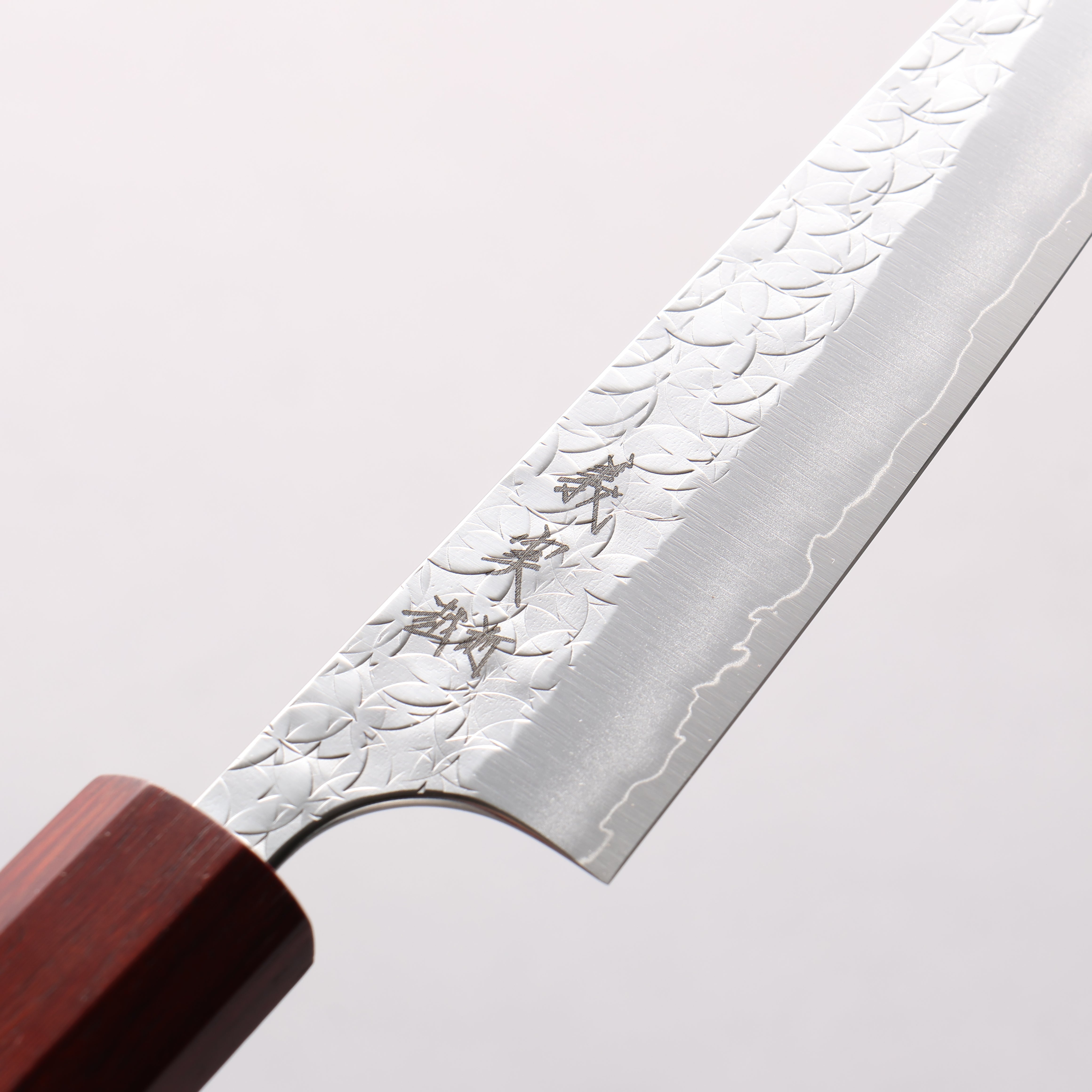 Yoshimi Kato Minamo SG2 Hammered Petty-Utility 120mm Ebony (ferrule: Sandalwood) Handle