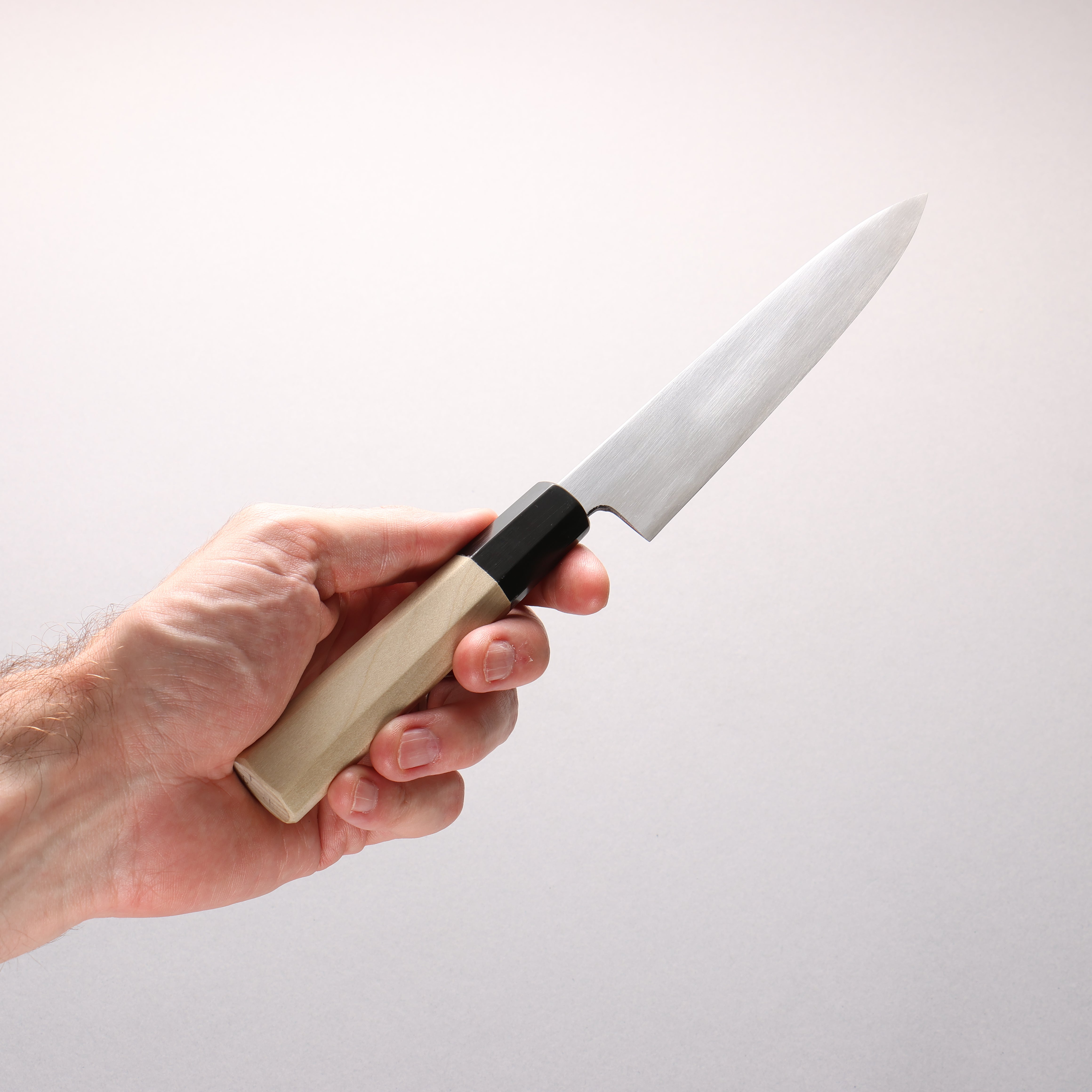 Minamoto Akitada Blue Steel No.2 Petty-Utility 150mm Magnolia Handle
