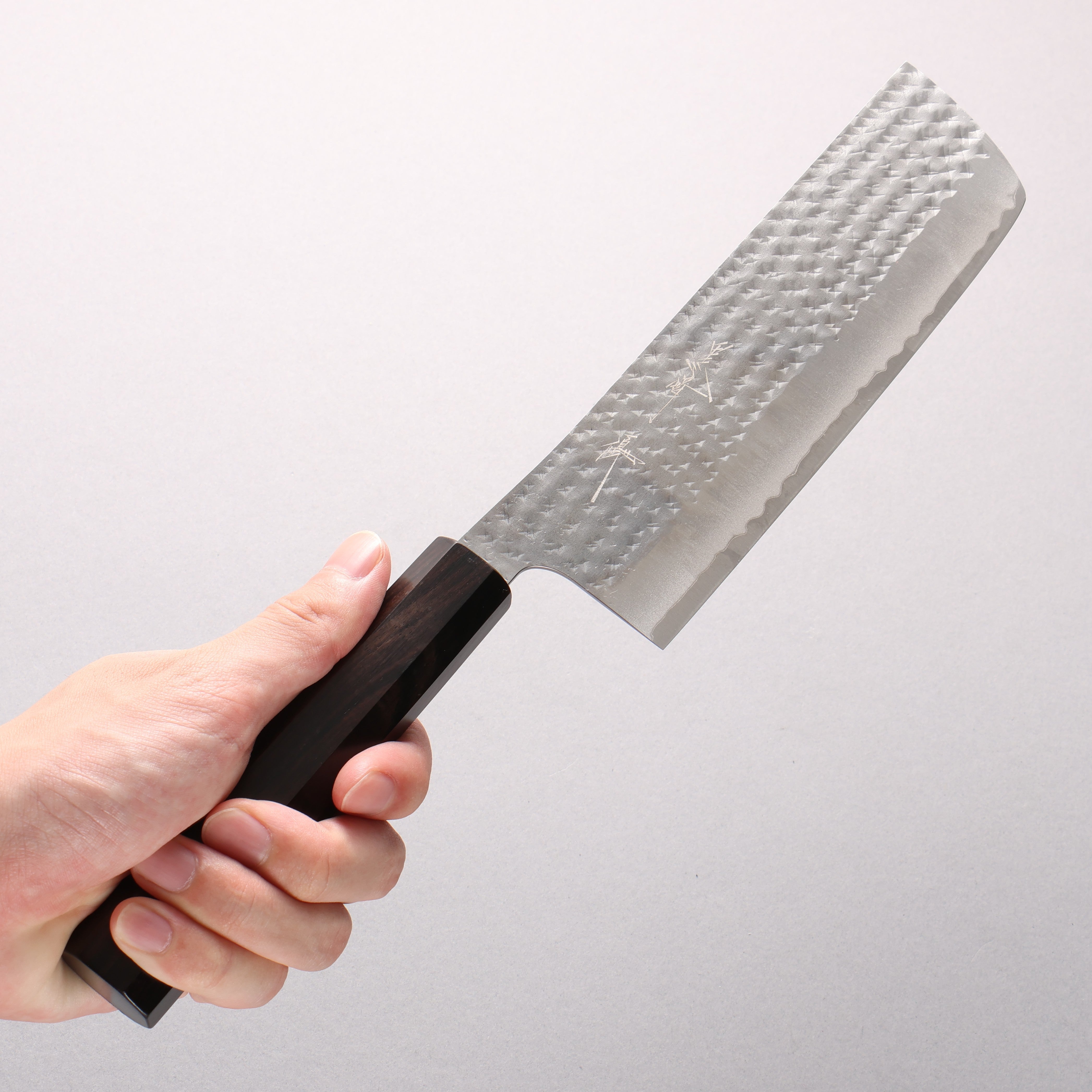 Yu Kurosaki Senko Ei Blue Super Hammered Black Nakiri 165mm Ebony Wood Handle - Seisuke Knife