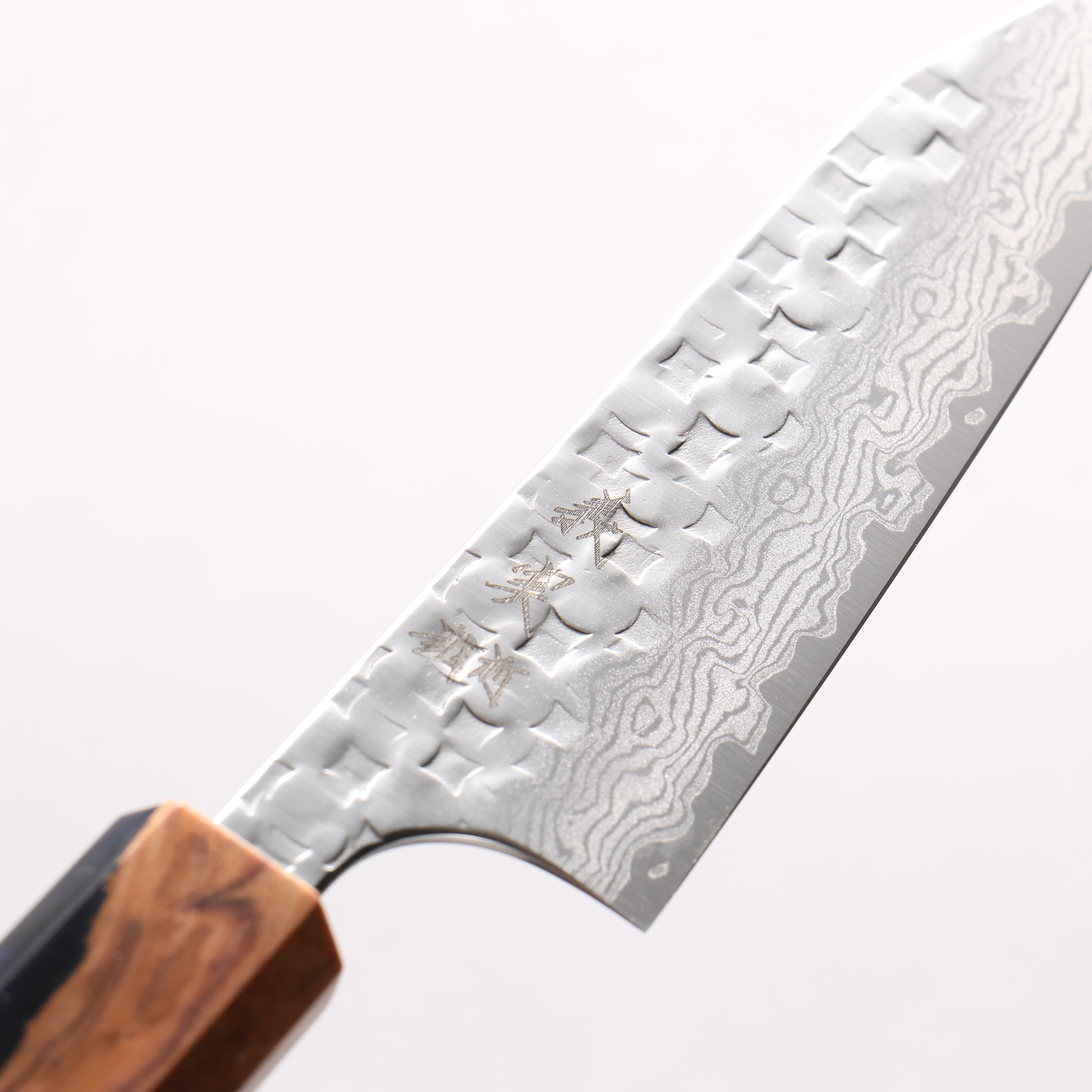 Yoshimi Kato Minamo II VG-XEOS Hammered Damascus Kiritsuke Petty-Utility 120mm Olive Tree and Blue Resin Handle