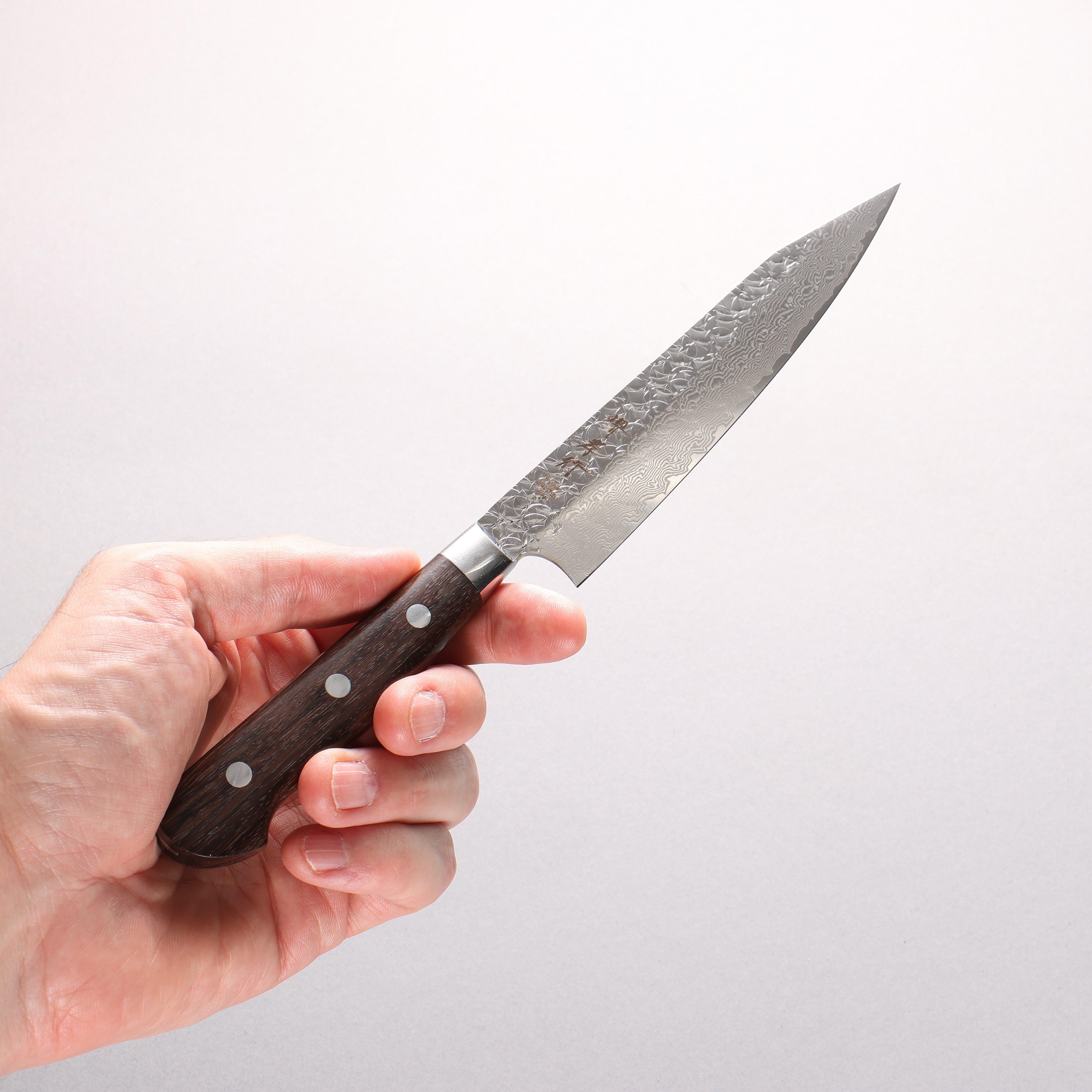 Sakai Takayuki SG2 Hammered Damascus Migaki Finished Kengata Petty-Utility 150mm Rosewood Handle