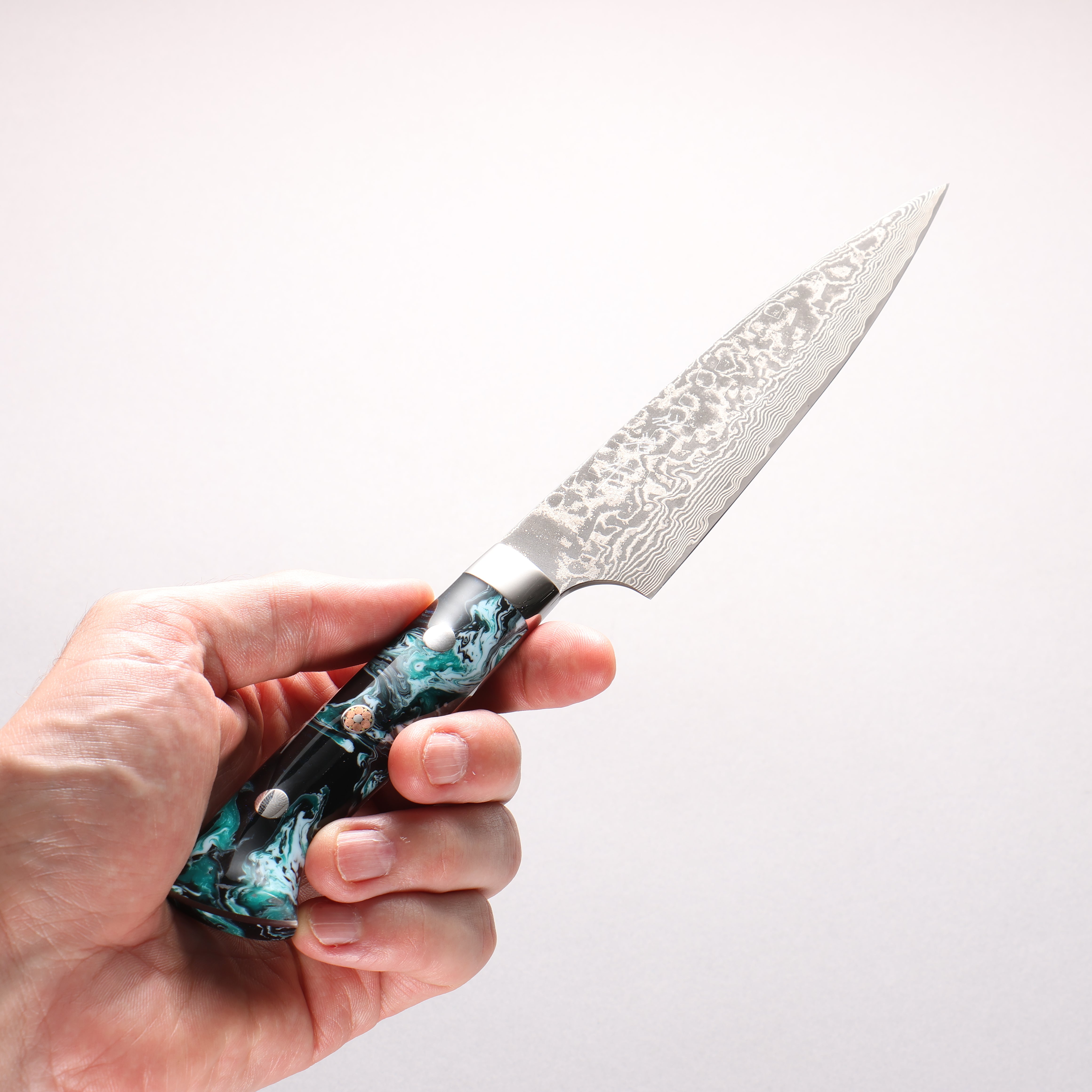 Takeshi Saji SG2 Black Damascus Petty-Utility 150mm White Blue Black Acrylic Handle