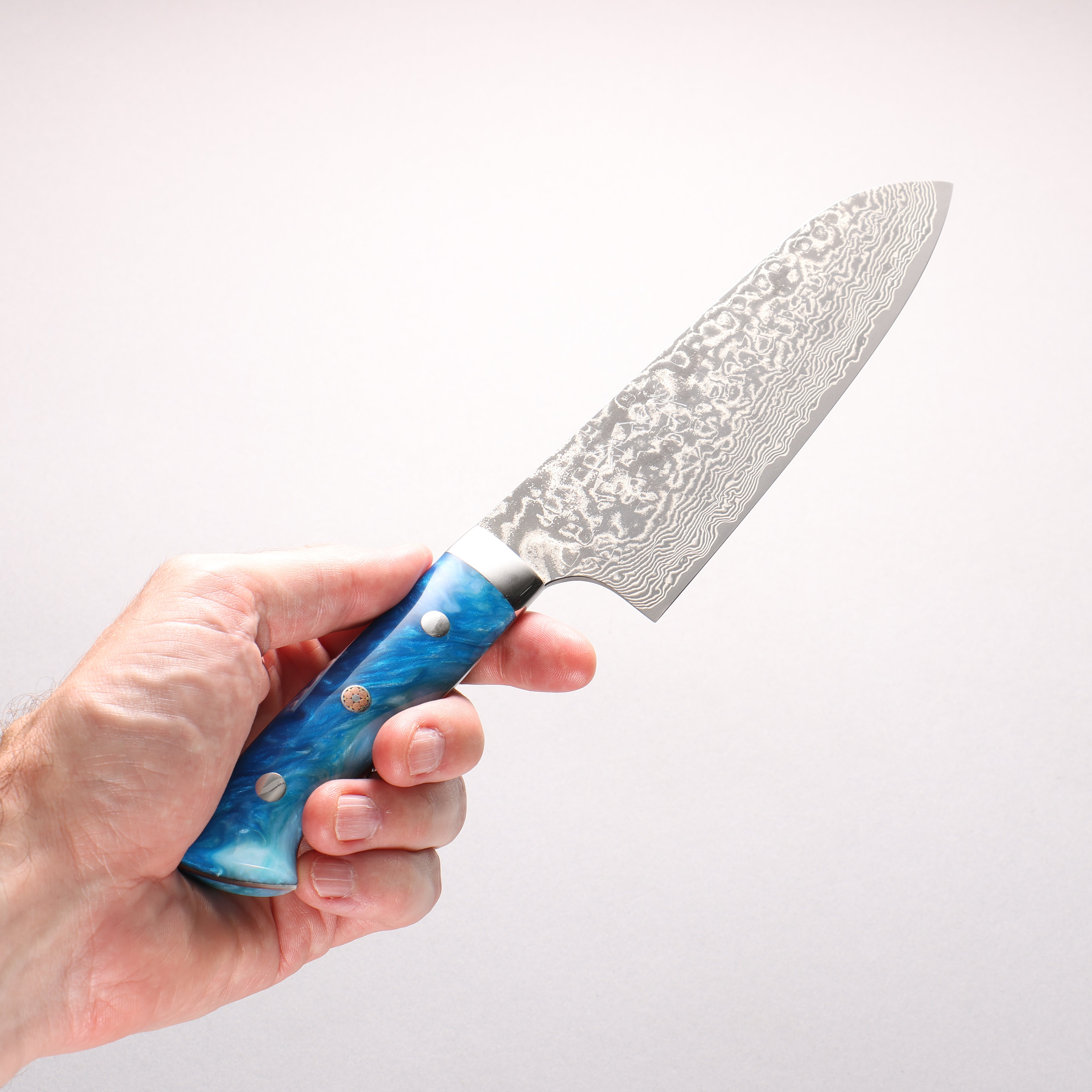 Takeshi Saji SG2 Black Damascus Santoku 180mm Blue and White Acrylic Handle